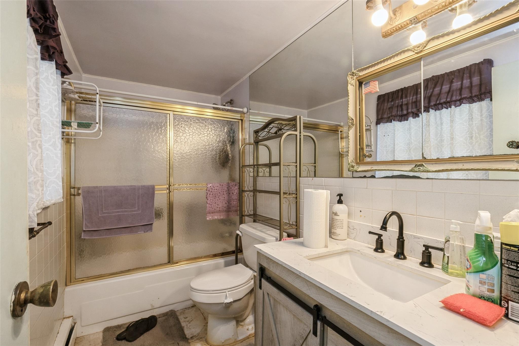 #17 photo, 22 Landscape Drive, 东长岛 Wheatley Heights , NY 11798