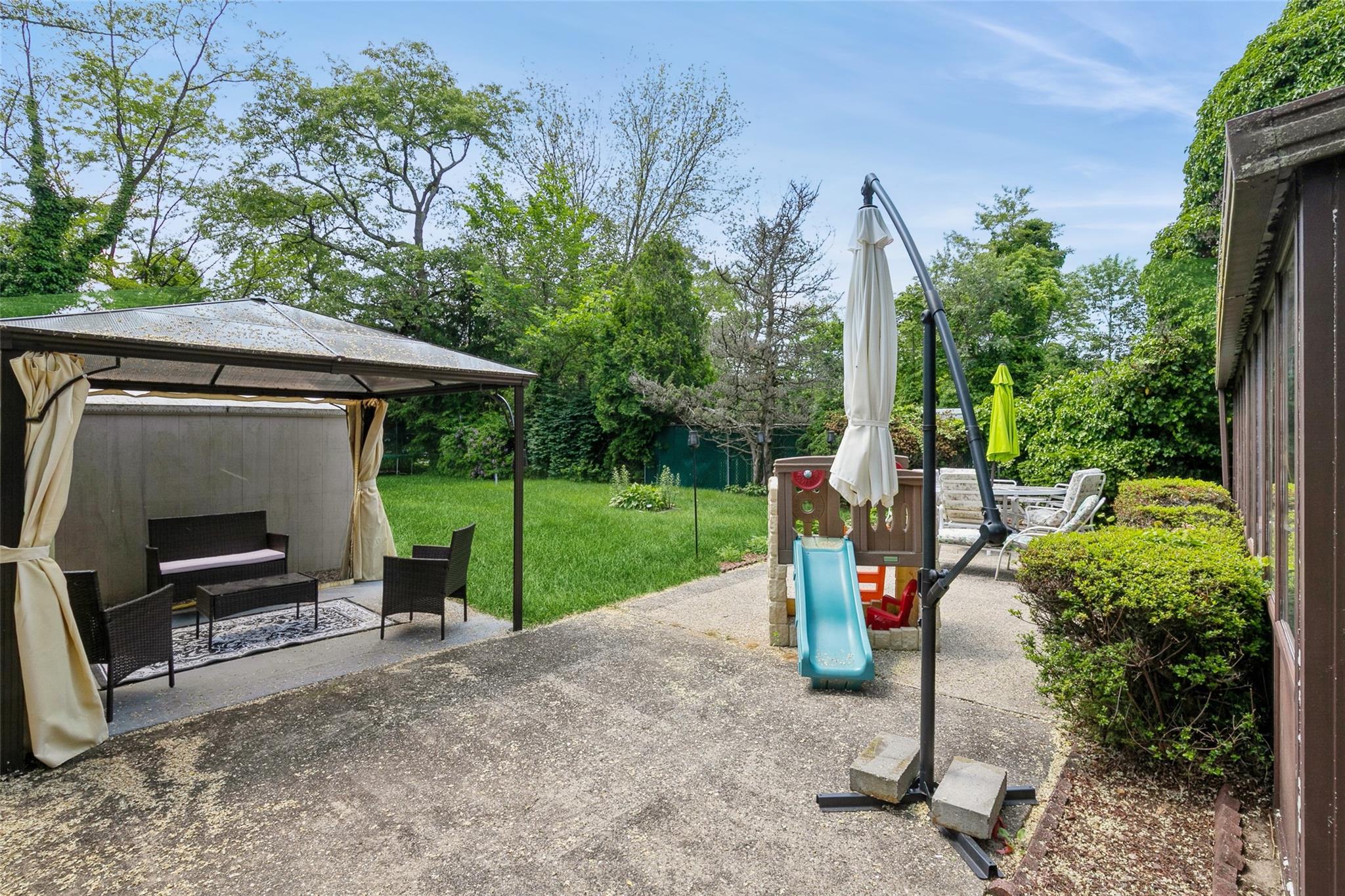 #4 photo, 22 Landscape Drive, 东长岛 Wheatley Heights , NY 11798