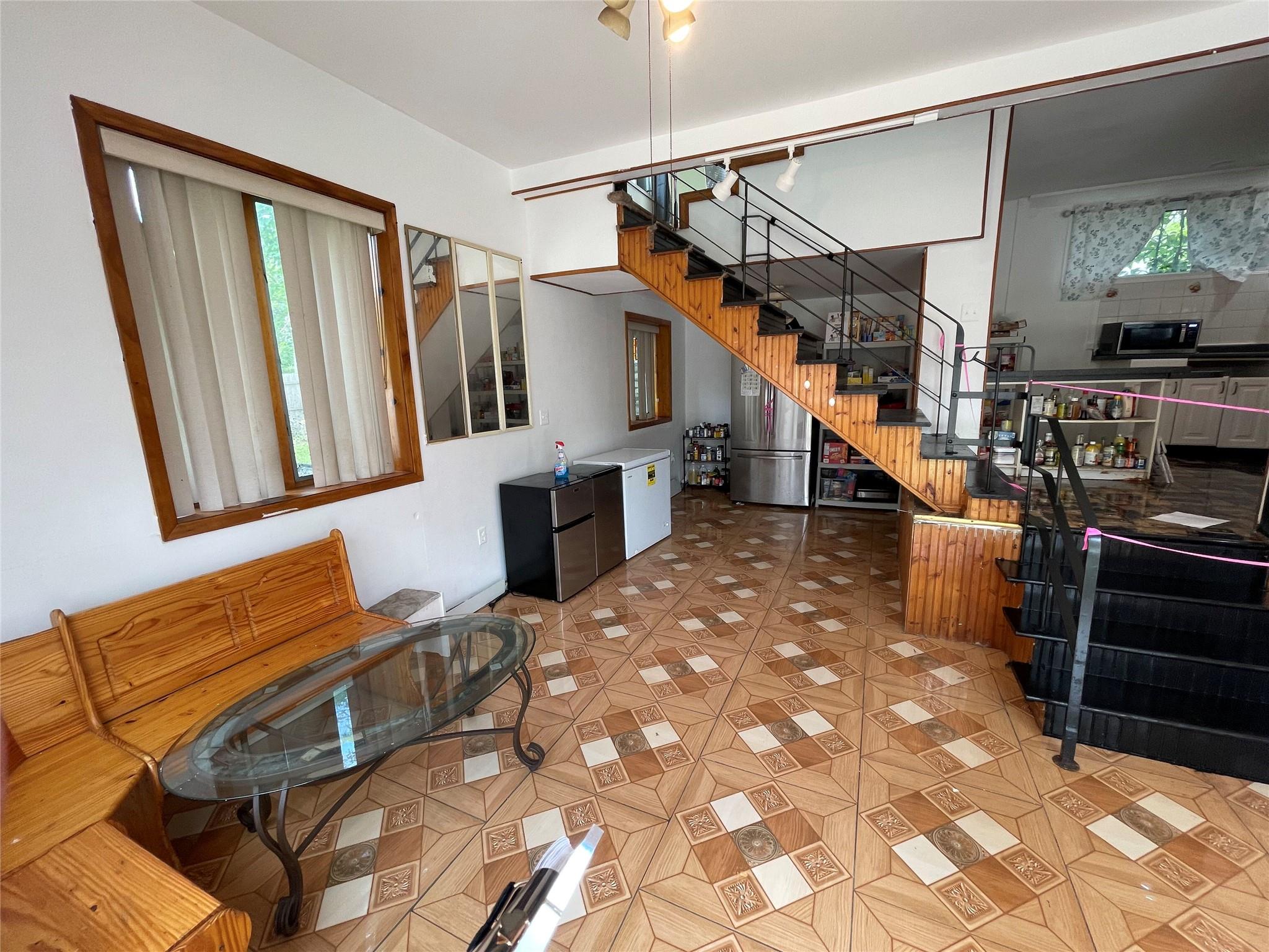 #13 photo, 230 Park Avenue, ナッソー郡 Freeport , NY 11520