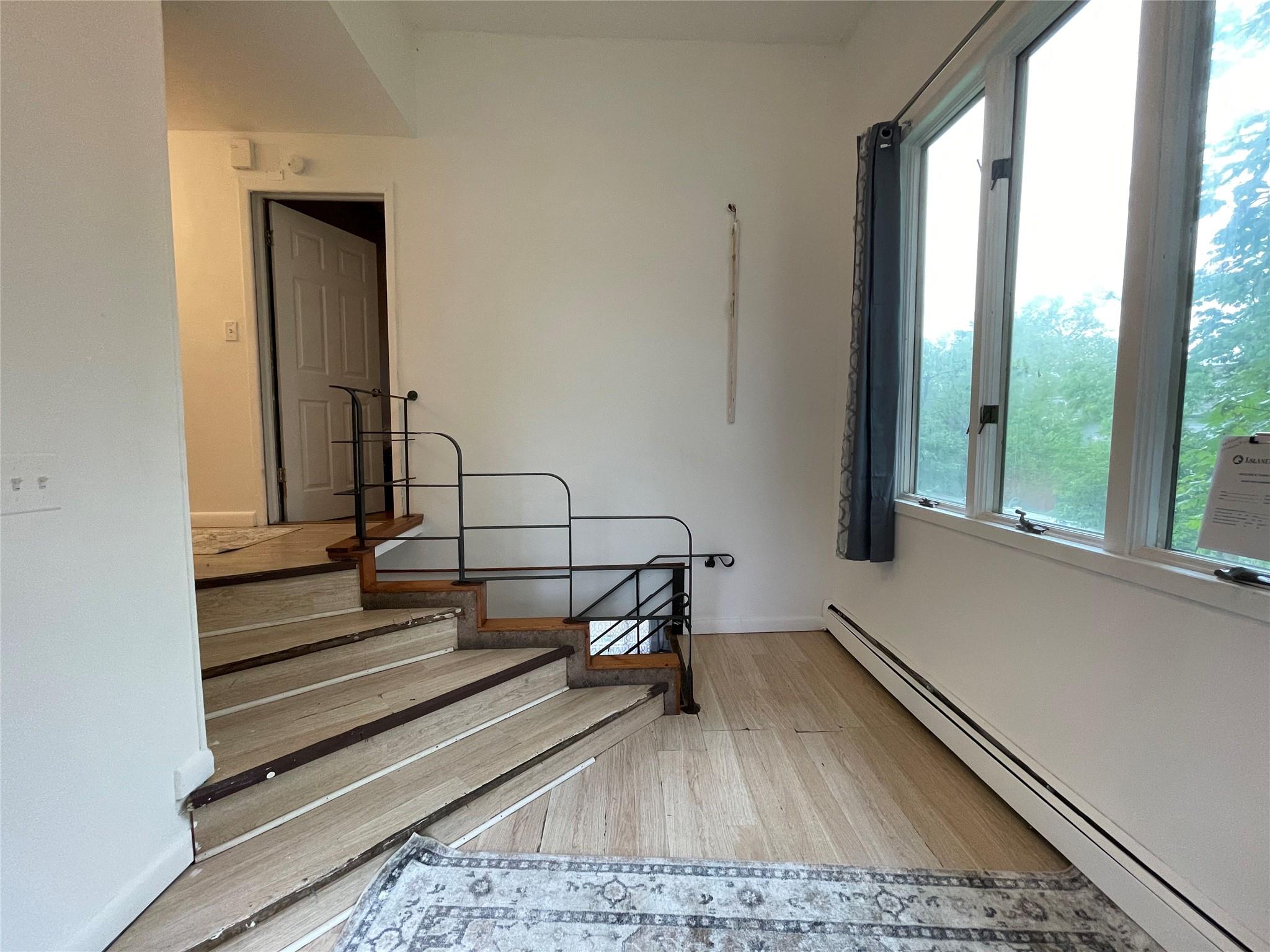 #2 photo, 230 Park Avenue, ナッソー郡 Freeport , NY 11520