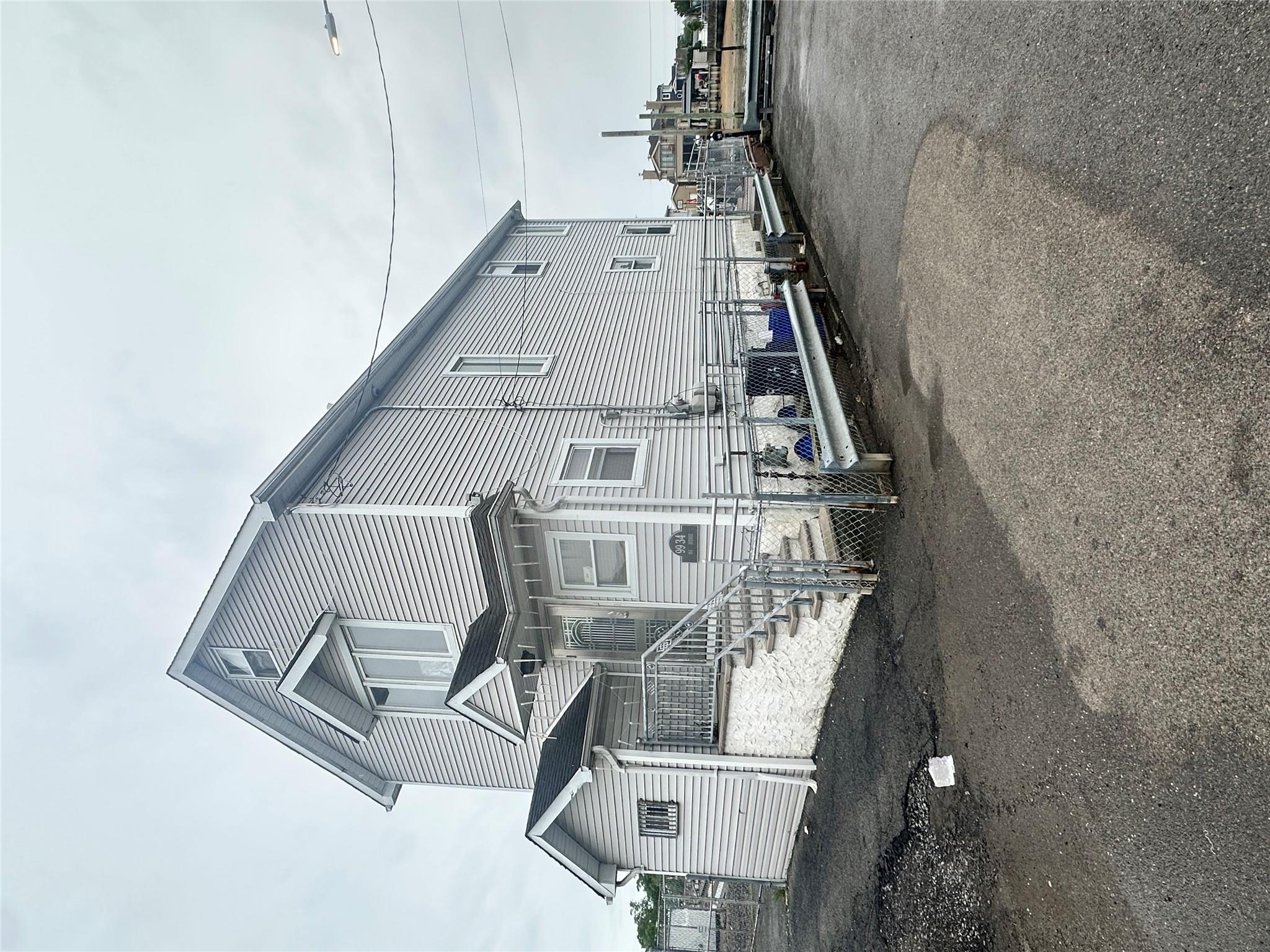 #3 photo, 9934 164th Avenue, Hamilton Beach , NY 11414