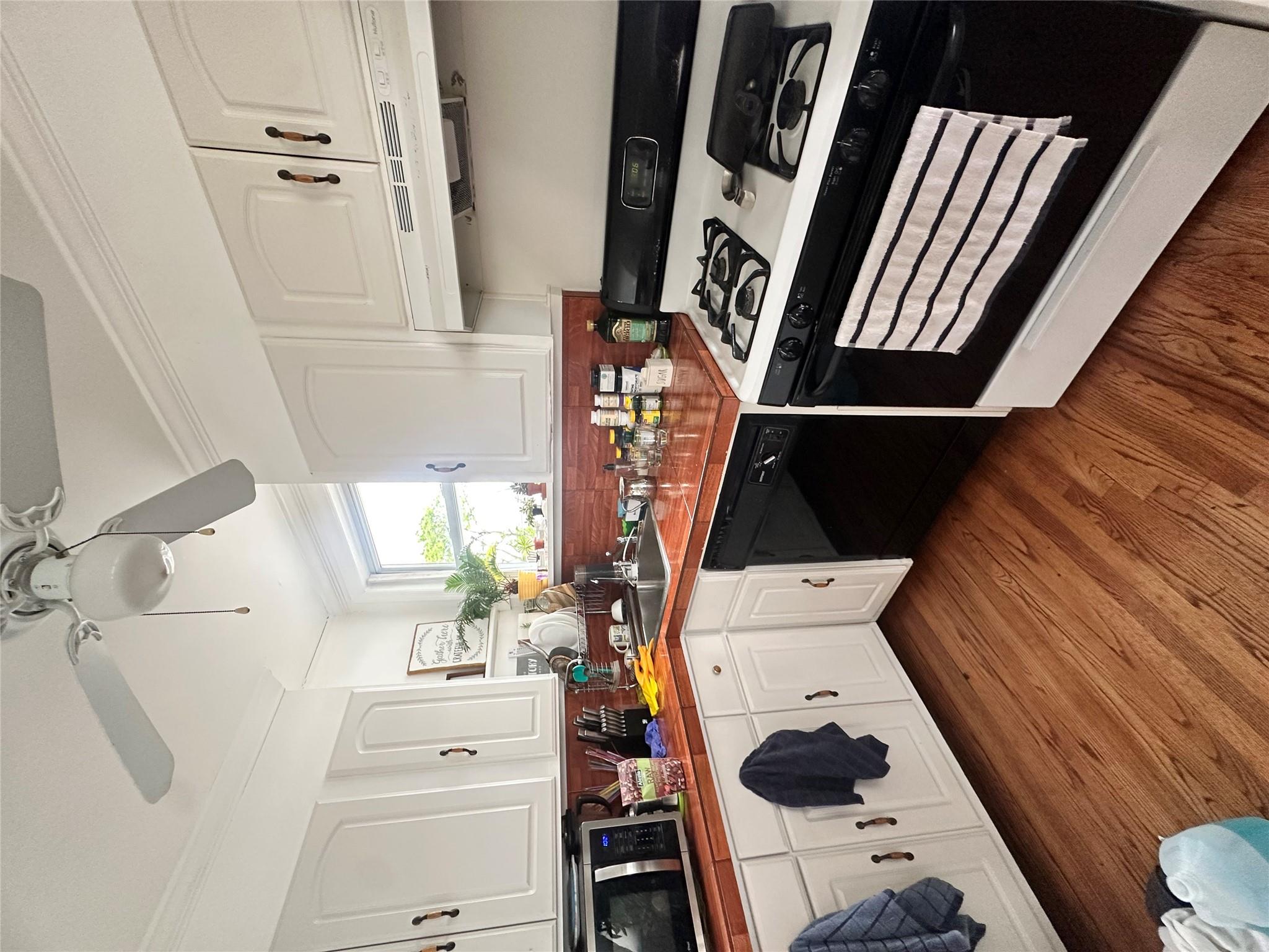 #6 photo, 9934 164th Avenue, Hamilton Beach , NY 11414