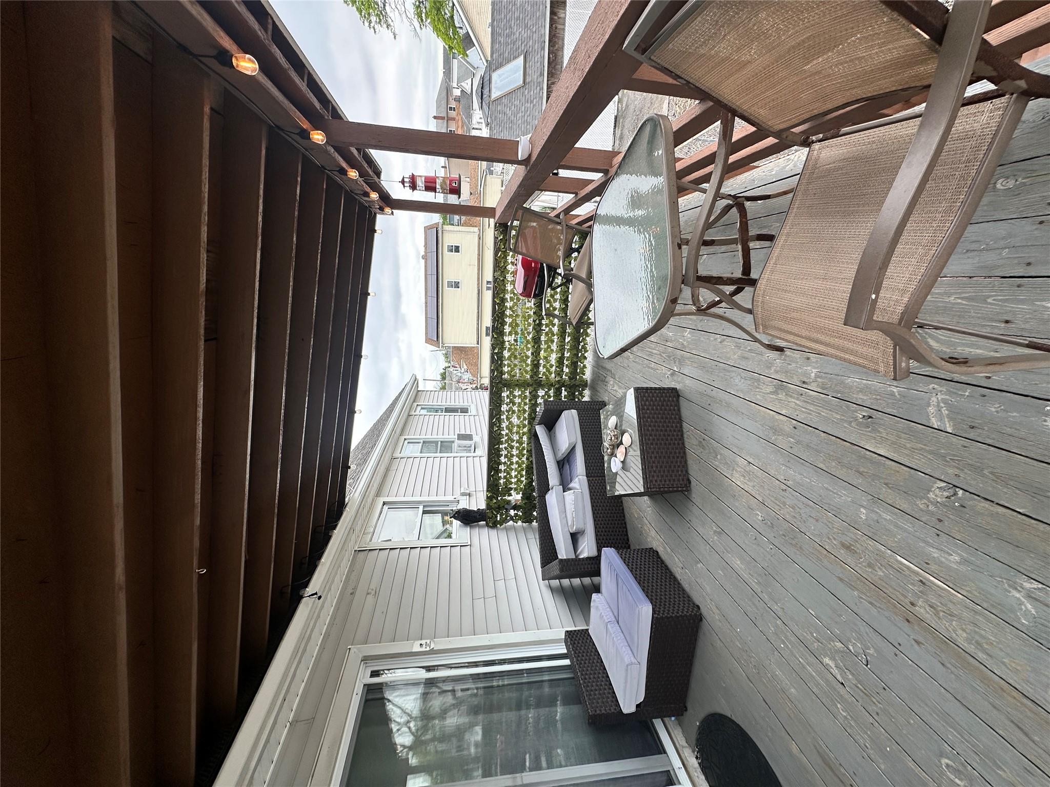 #9 photo, 9934 164th Avenue, Hamilton Beach , NY 11414