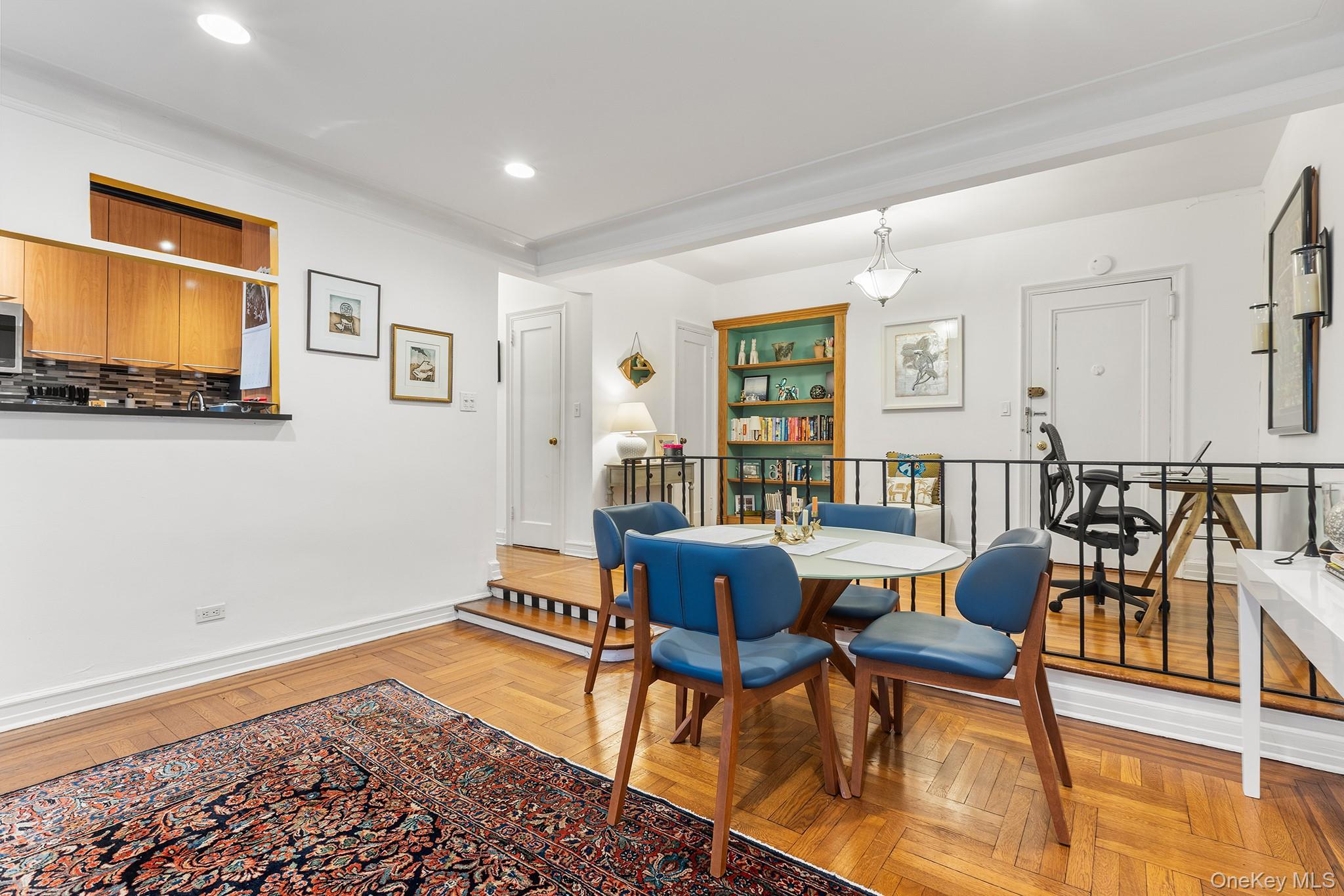 #3 photo, 35 Parkview Avenue, ব্রঙ্কস Bronxville , NY 10708