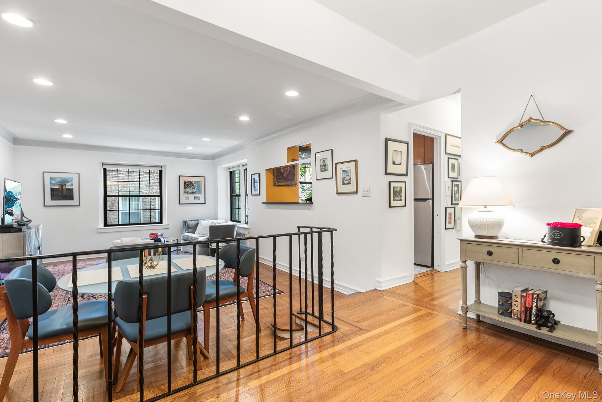 #5 photo, 35 Parkview Avenue, ব্রঙ্কস Bronxville , NY 10708