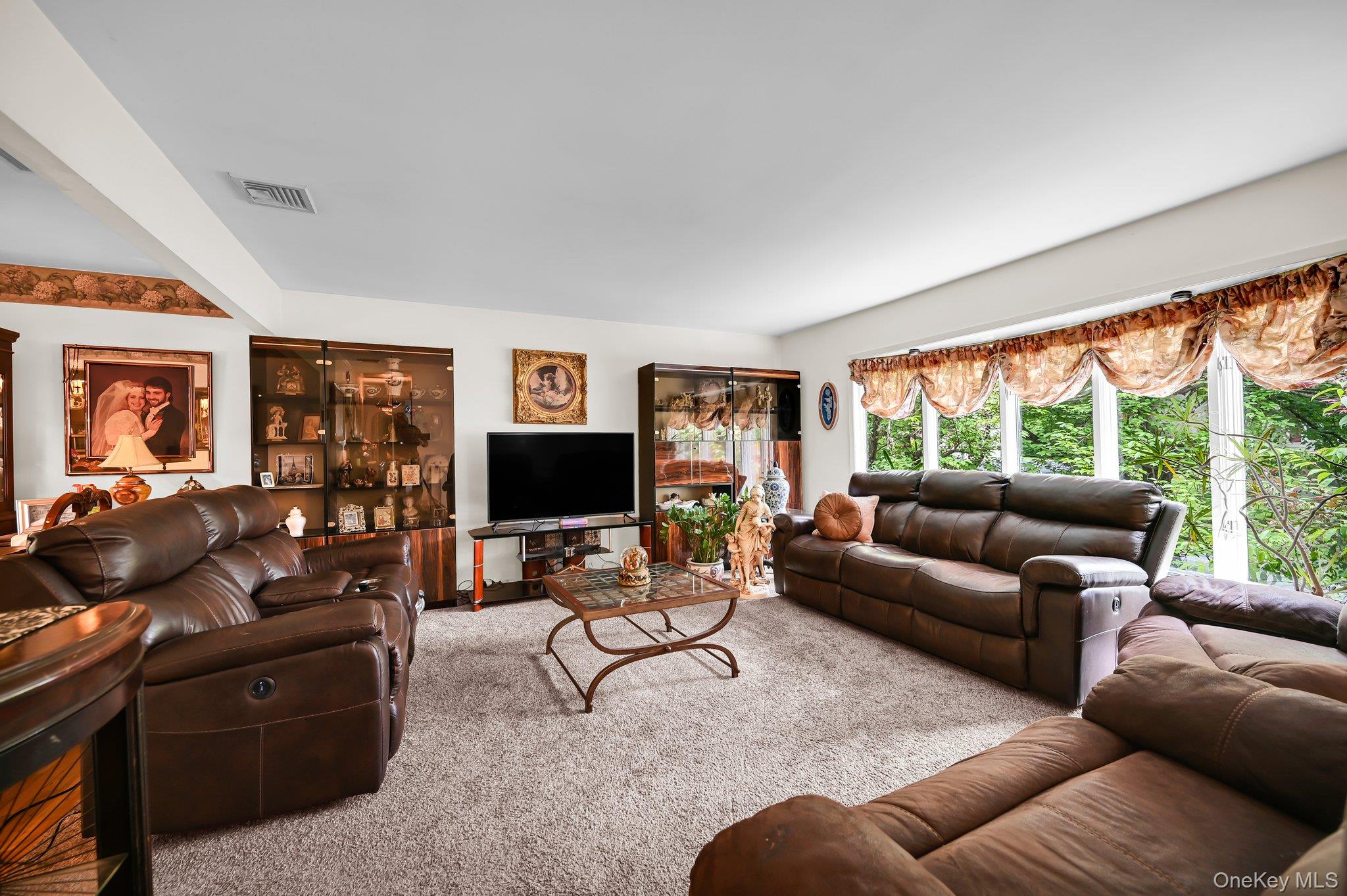 #4 photo, 10 Catawba Drive, West Nyack , NY 10994