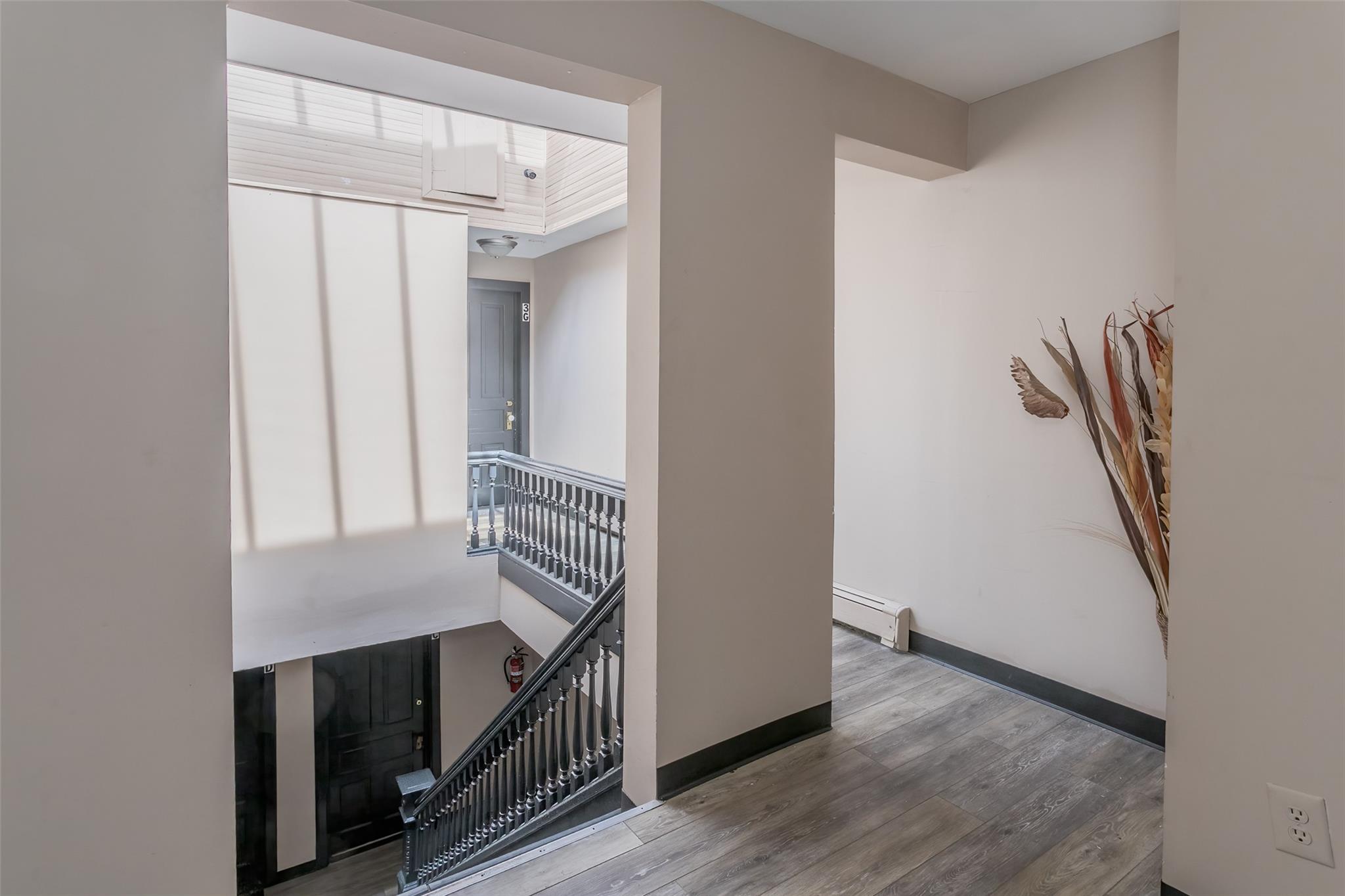 #2 photo, 31 Main, Warwick , NY 10990