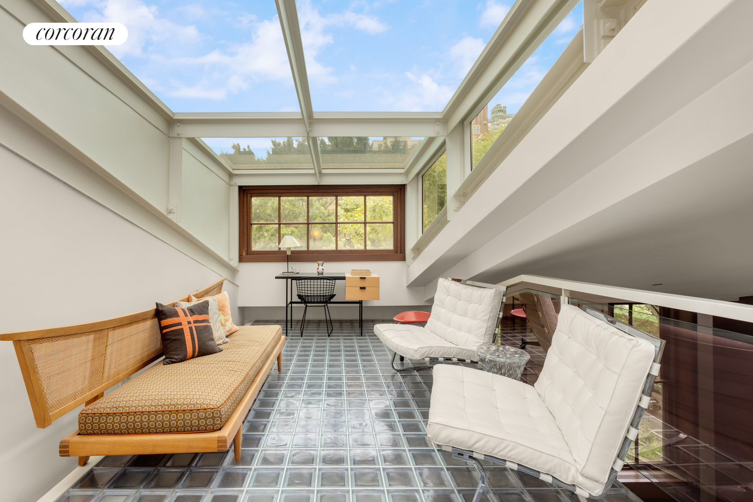 #15 photo, 22 GRAMERCY Park S, Gramercy Park , NY 10003