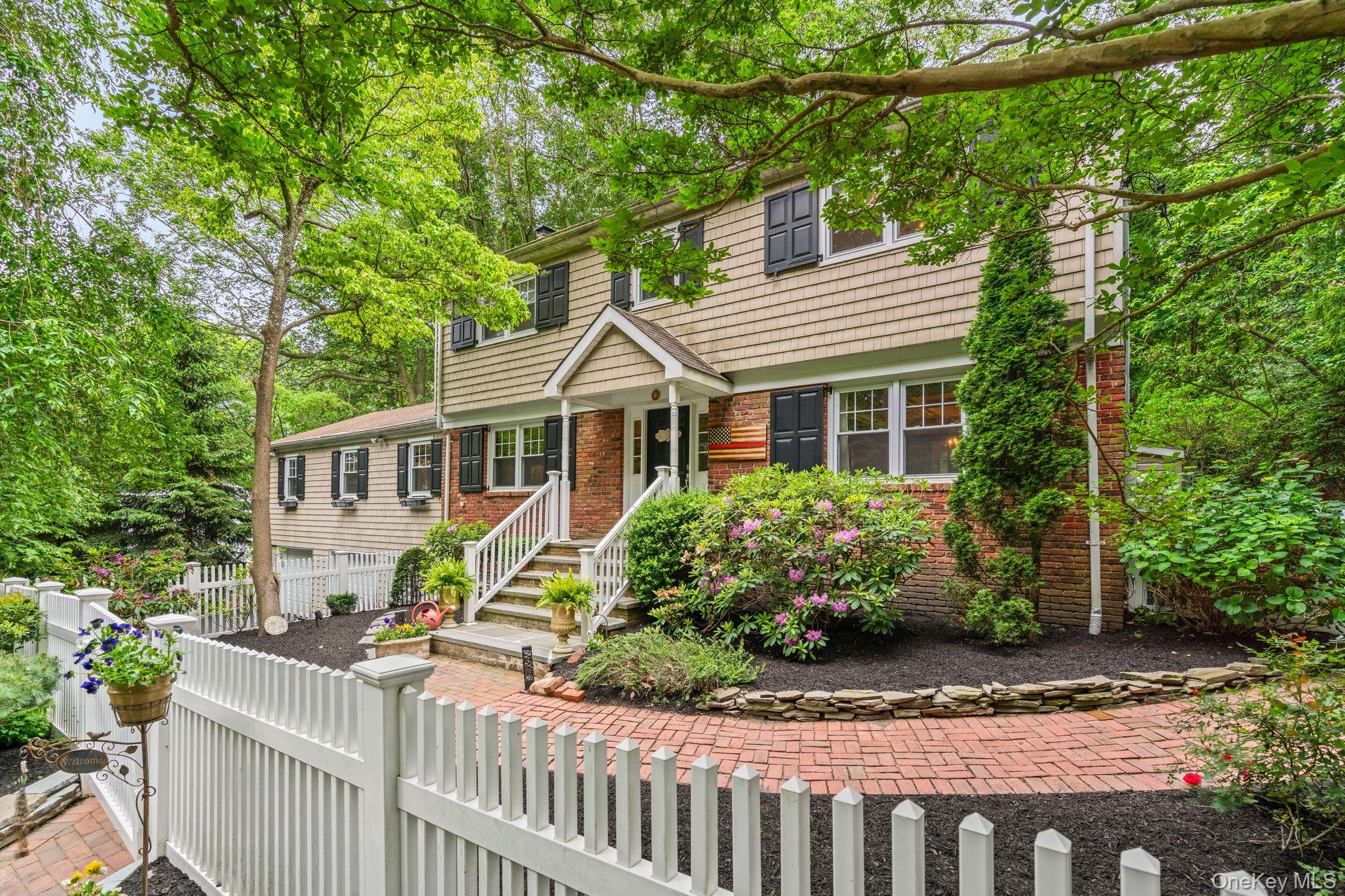 #3 photo, 128 Cove Road, サフォーク郡 Huntington , NY 11743