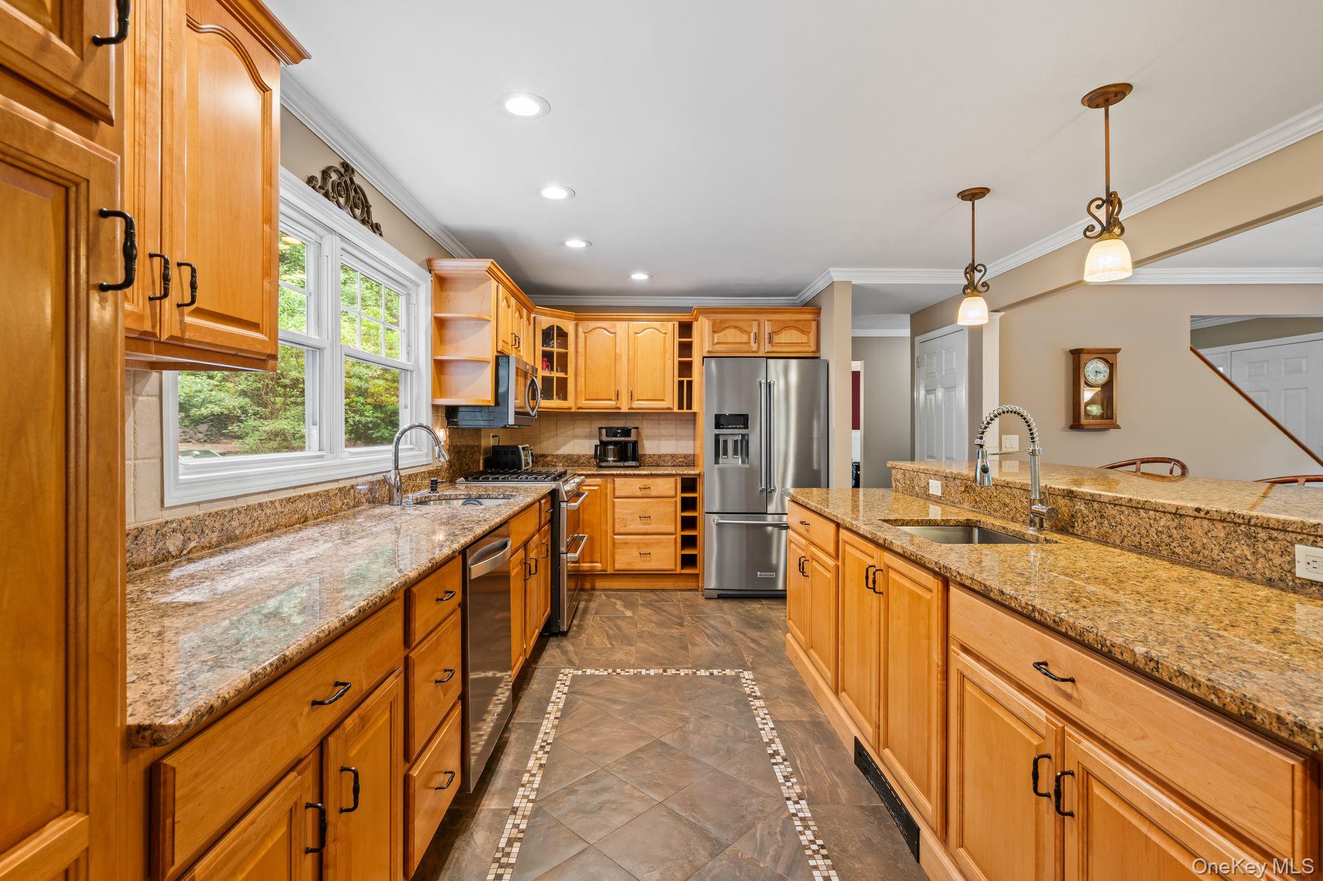 #6 photo, 128 Cove Road, サフォーク郡 Huntington , NY 11743