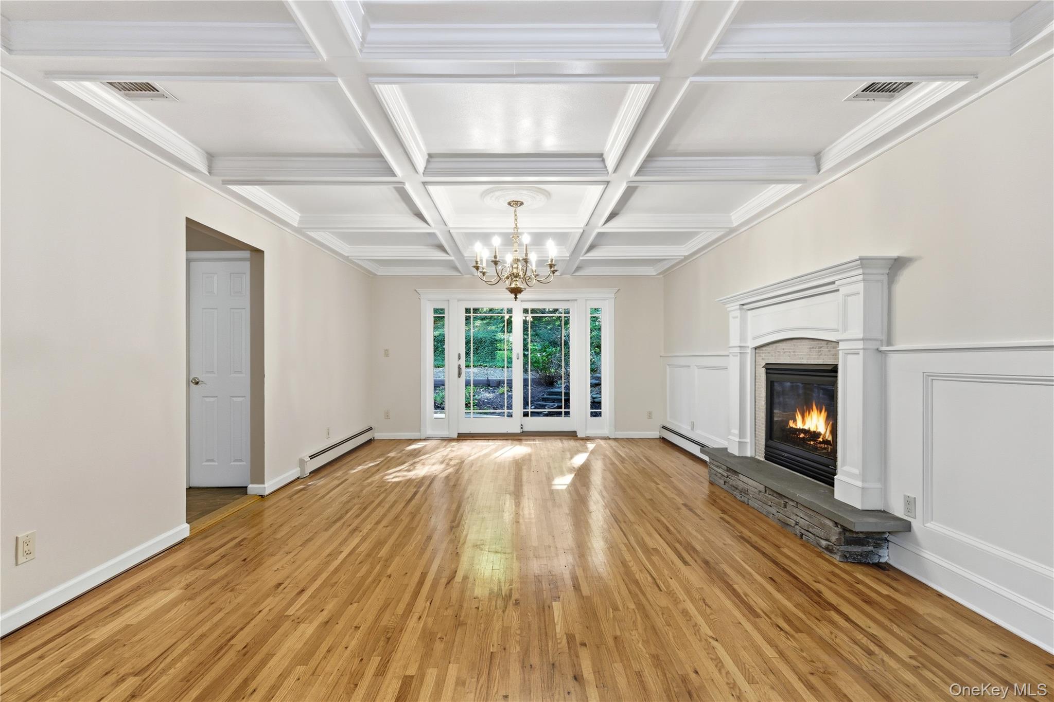 #8 photo, 128 Cove Road, サフォーク郡 Huntington , NY 11743