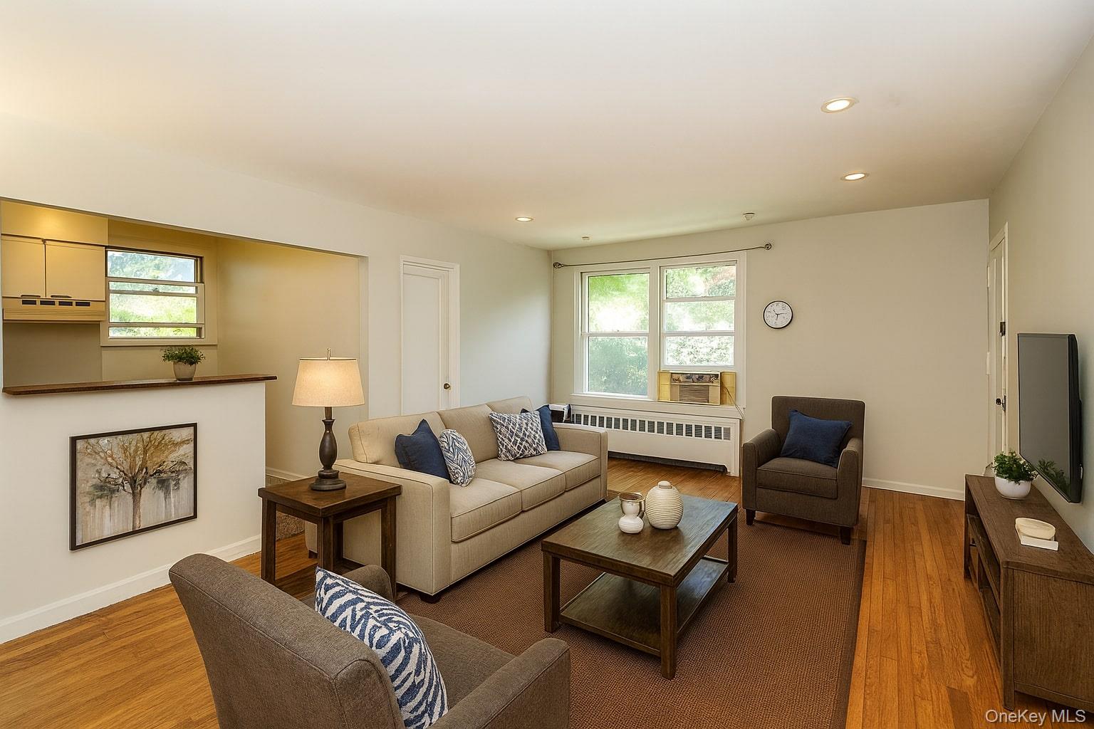 #3 photo, 10 Glen Keith Road, ナッソー郡 Glen Cove , NY 11542