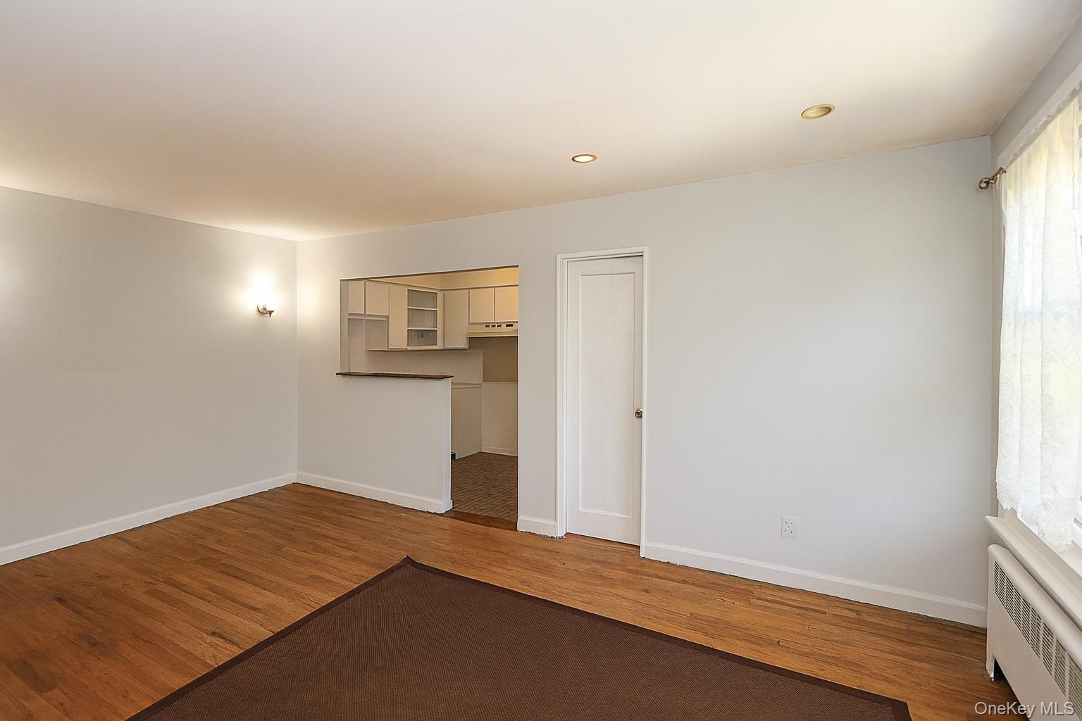 #7 photo, 10 Glen Keith Road, ナッソー郡 Glen Cove , NY 11542