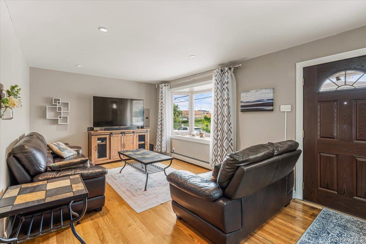 #3 photo, 319 Beach 47th Street, Far Rockaway , NY 11691