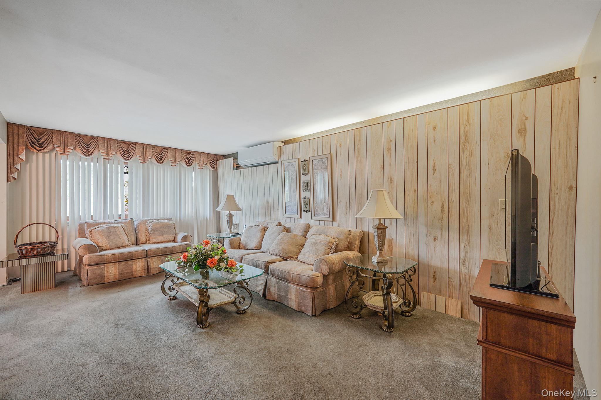 #3 photo, 47-04 167 Street, Flushing , NY 11358