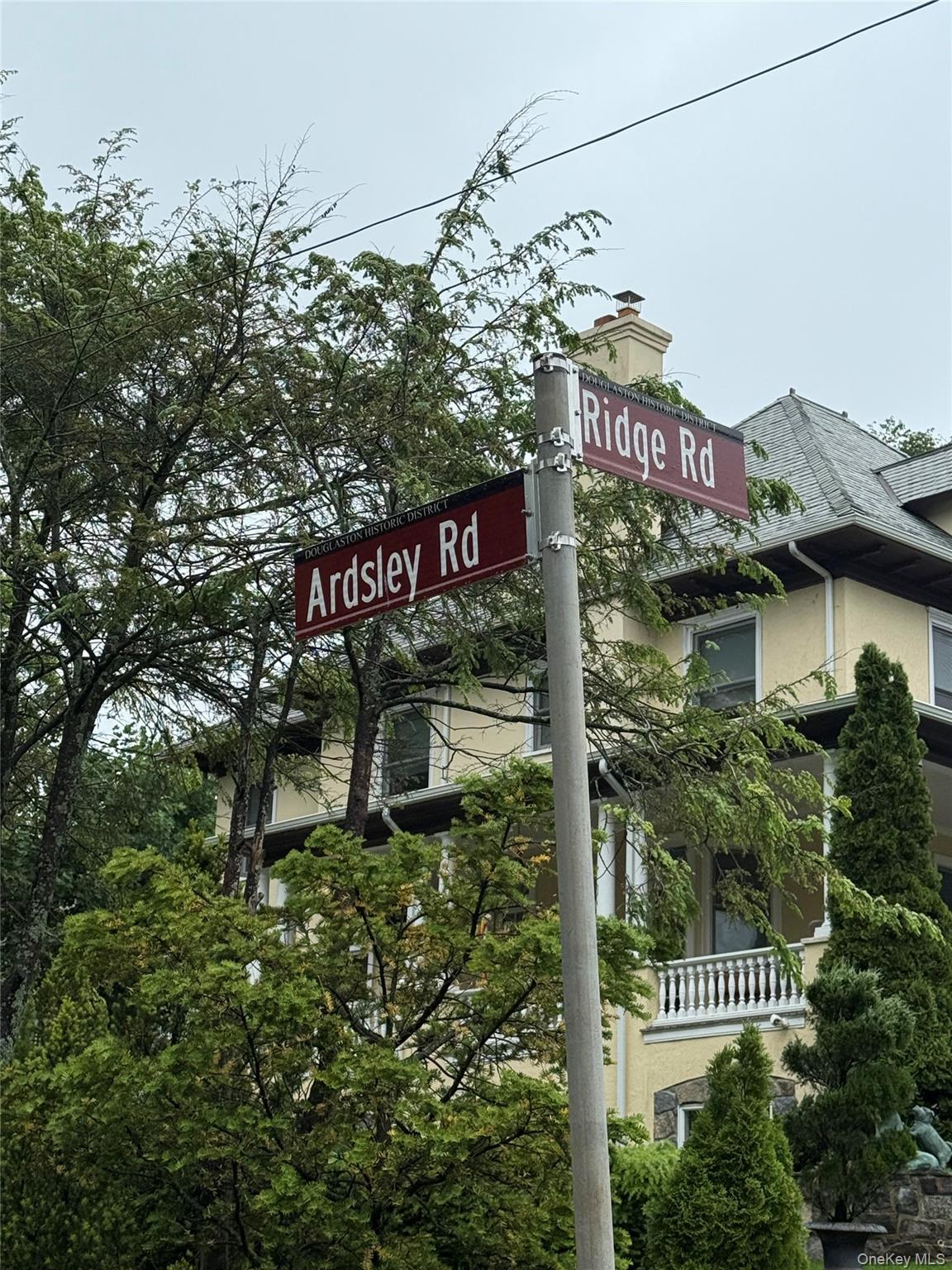 #4 photo, 20 Ridge Road, クイーンズ区 Douglaston , NY 11363