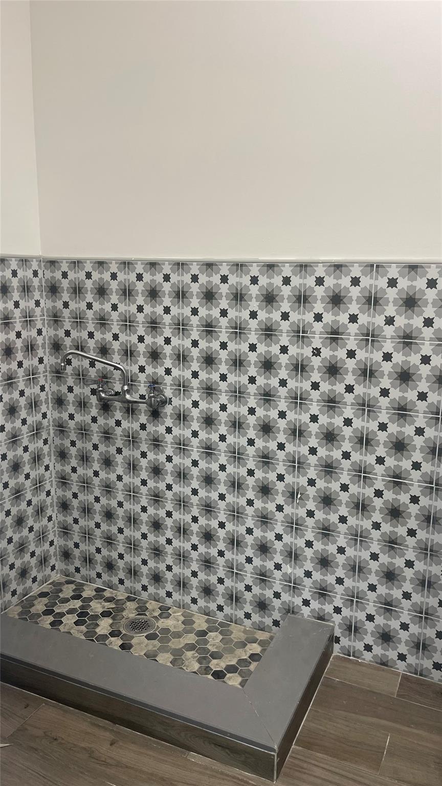 #6 photo, 147-14 Hillside Avenue, クイーンズ区 Jamaica , NY 11435