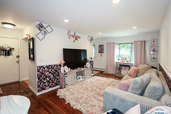 #5 photo, 2449 Union Boulevard, サフォーク郡 Islip , NY 11751