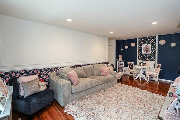 #7 photo, 2449 Union Boulevard, サフォーク郡 Islip , NY 11751