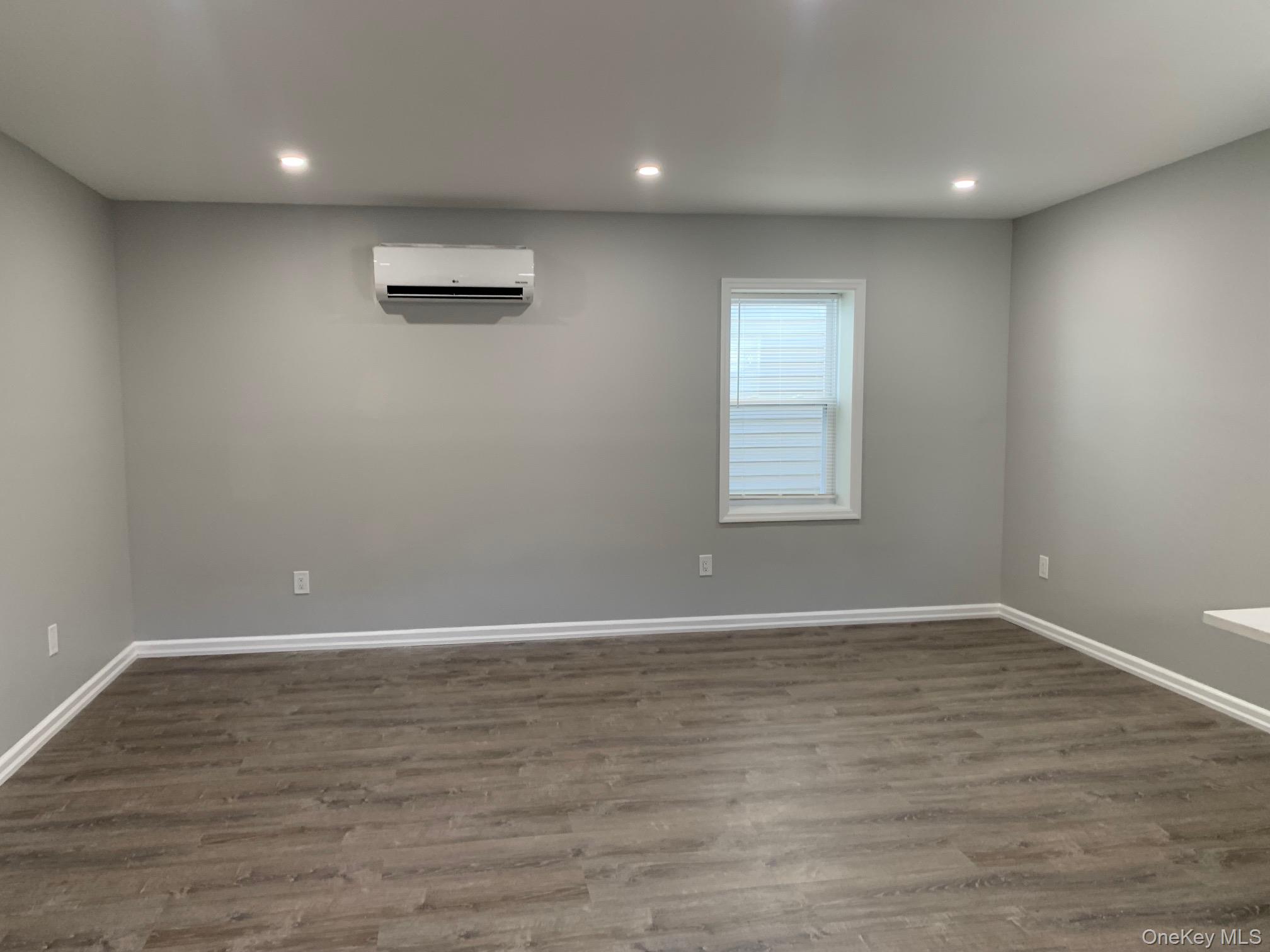 #16 photo, 21 Collegeview Avenue, Poughkeepsie , NY 12603