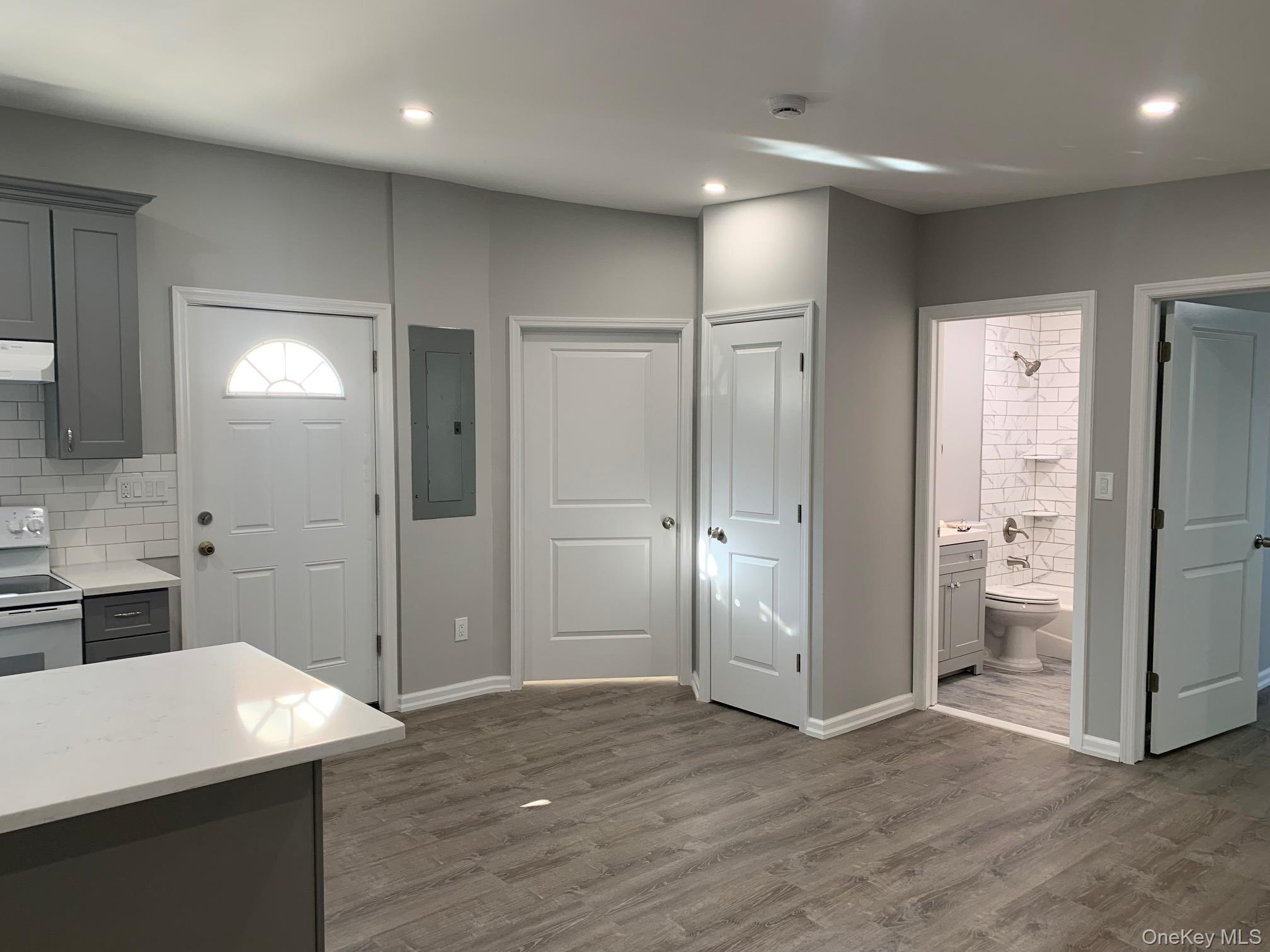 #4 photo, 21 Collegeview Avenue, Poughkeepsie , NY 12603