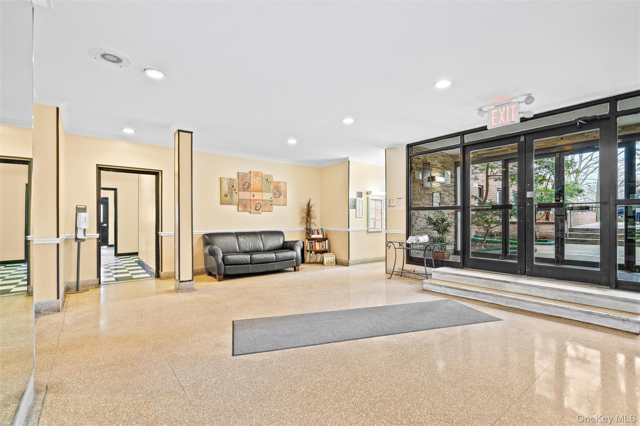 #6 photo, 2244 Bronx Park, Bronx , NY 10467