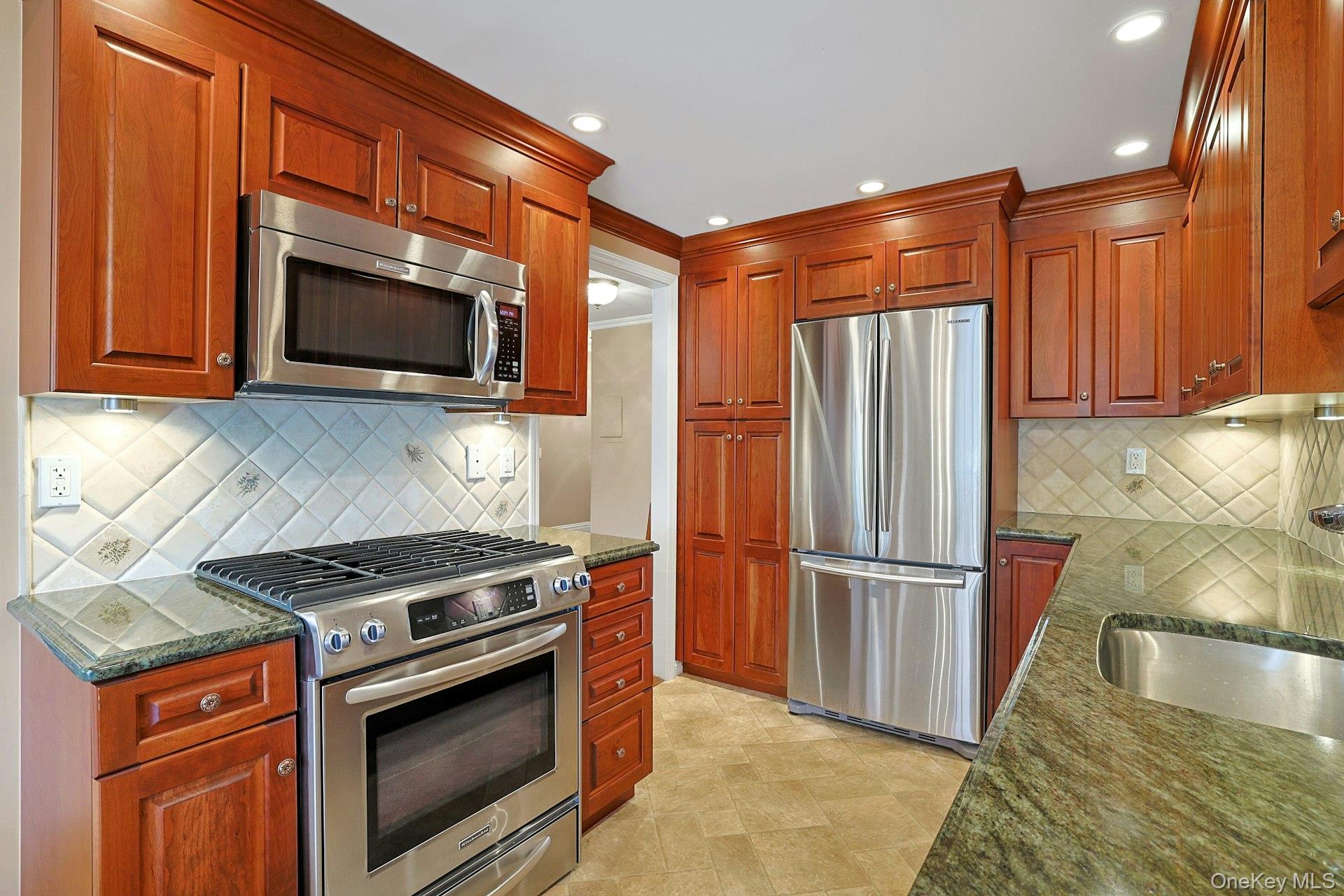 #10 photo, 1270 North Avenue, New Rochelle , NY 10804