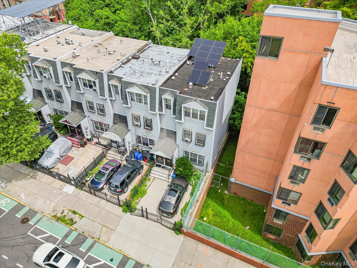 #3 photo, 977 E 179th Street, Bronx , NY 10460