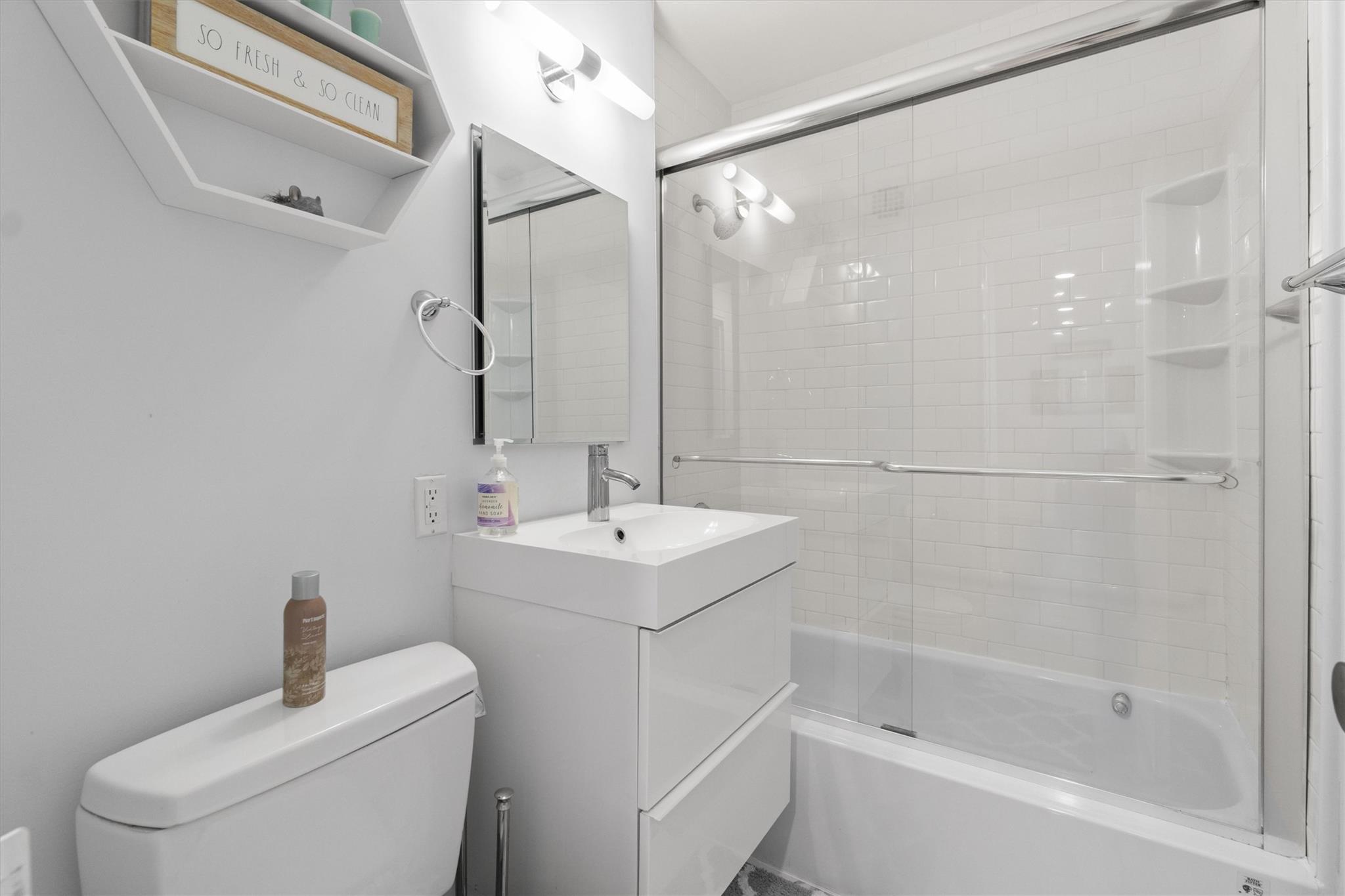 #9 photo, 377 Westchester Avenue, Port Chester , NY 10573