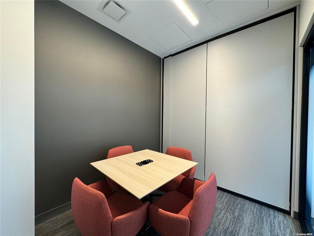 #13 photo, 153-10 88th Ave, クイーンズ区 Jamaica , NY 11432