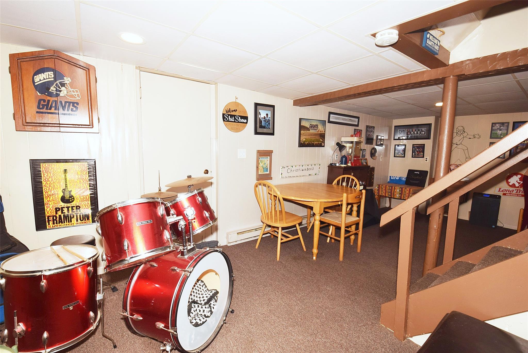 #19 photo, 940 N Erie Avenue, Lindenhurst , NY 11757