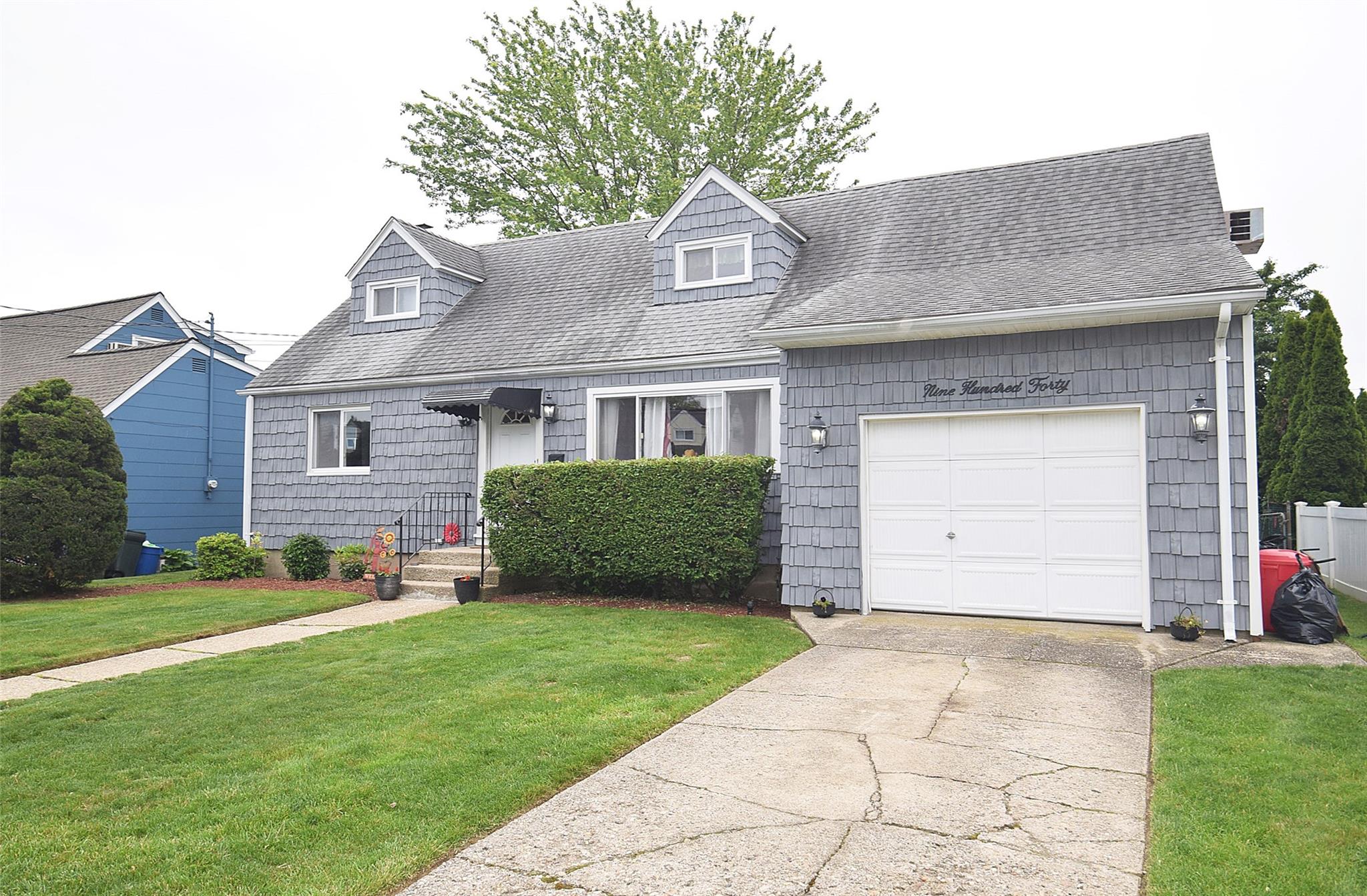 #2 photo, 940 N Erie Avenue, Lindenhurst , NY 11757