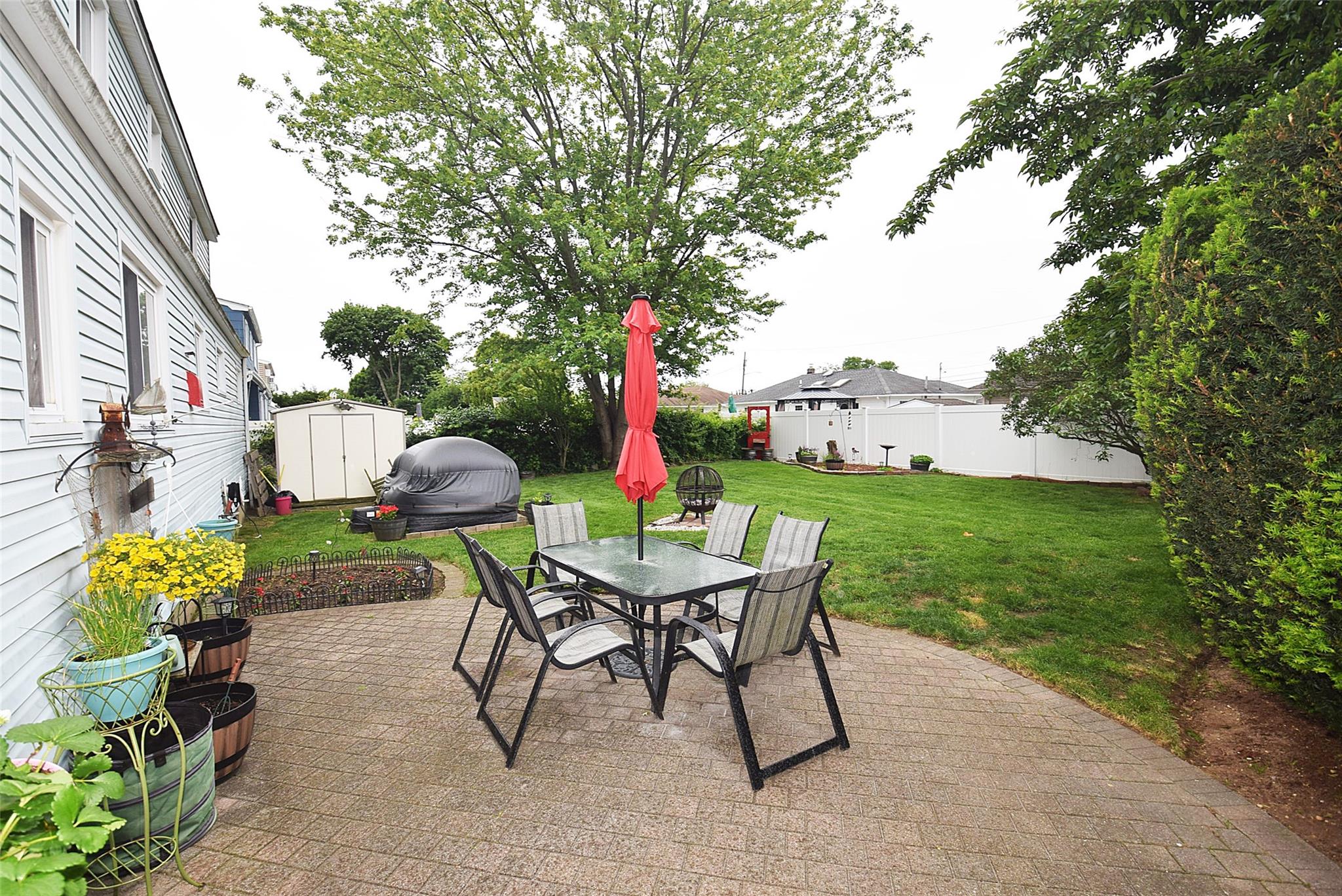 #3 photo, 940 N Erie Avenue, Lindenhurst , NY 11757