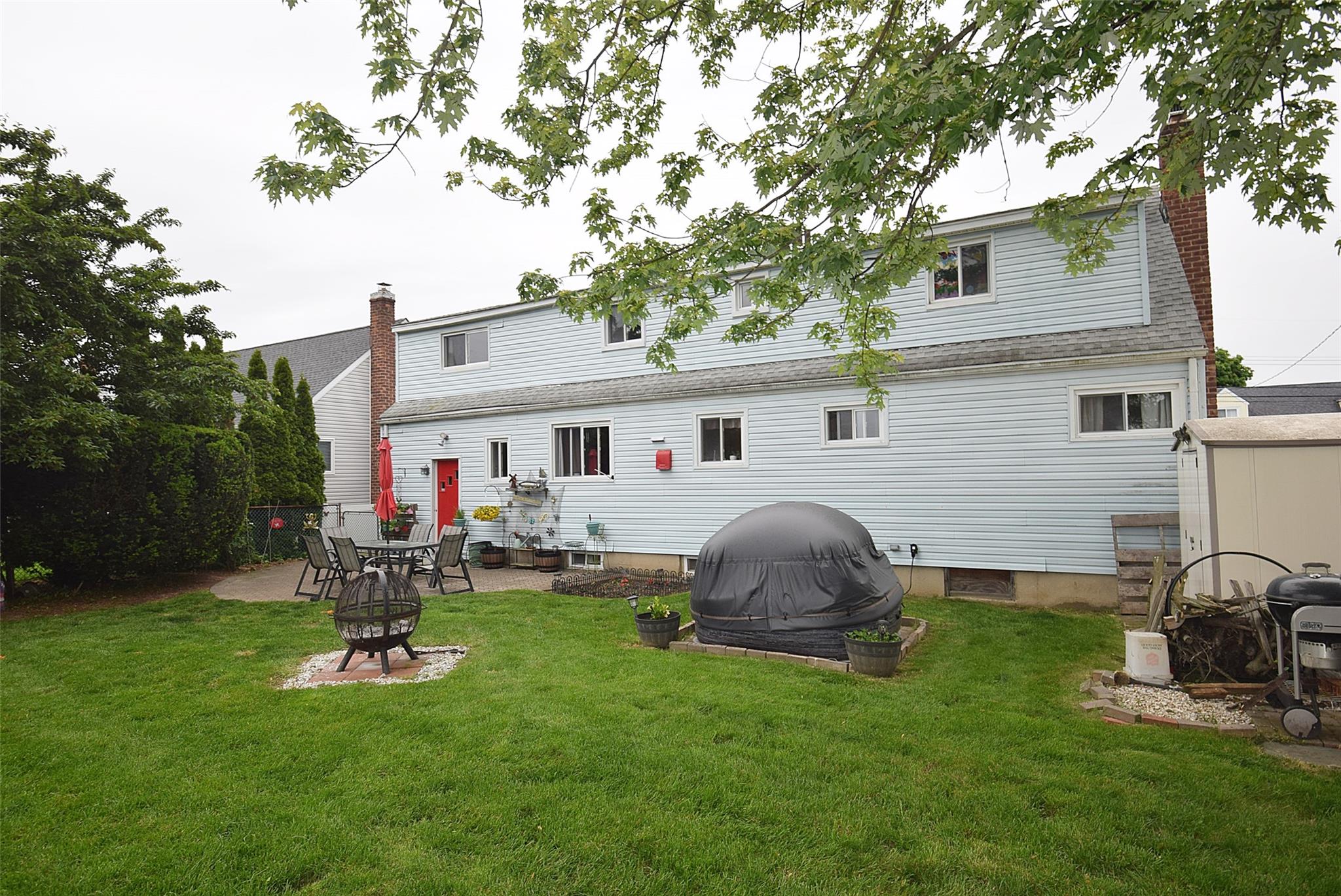 #6 photo, 940 N Erie Avenue, Lindenhurst , NY 11757