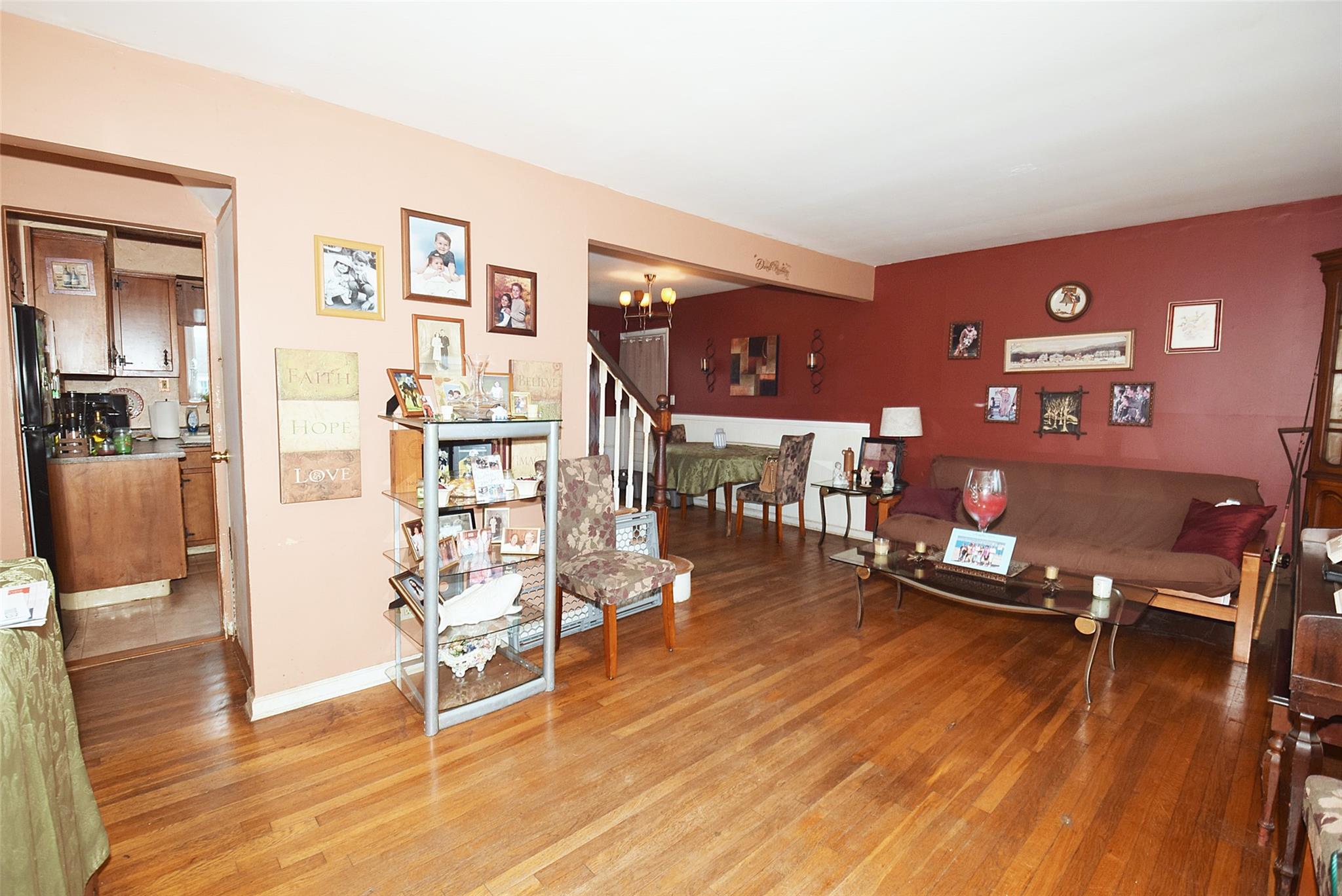 #7 photo, 940 N Erie Avenue, Lindenhurst , NY 11757