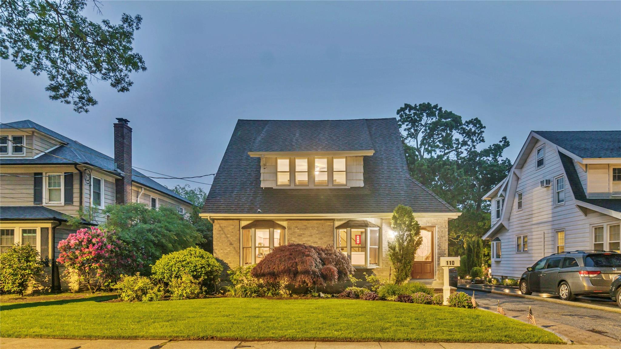 #3 photo, 110 Driscoll Avenue, ナッソー郡 Rockville Centre , NY 11570