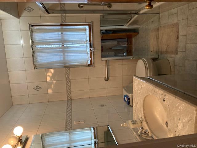 #5 photo, 16615 67th Avenue, クイーンズ区 Fresh Meadows , NY 11365