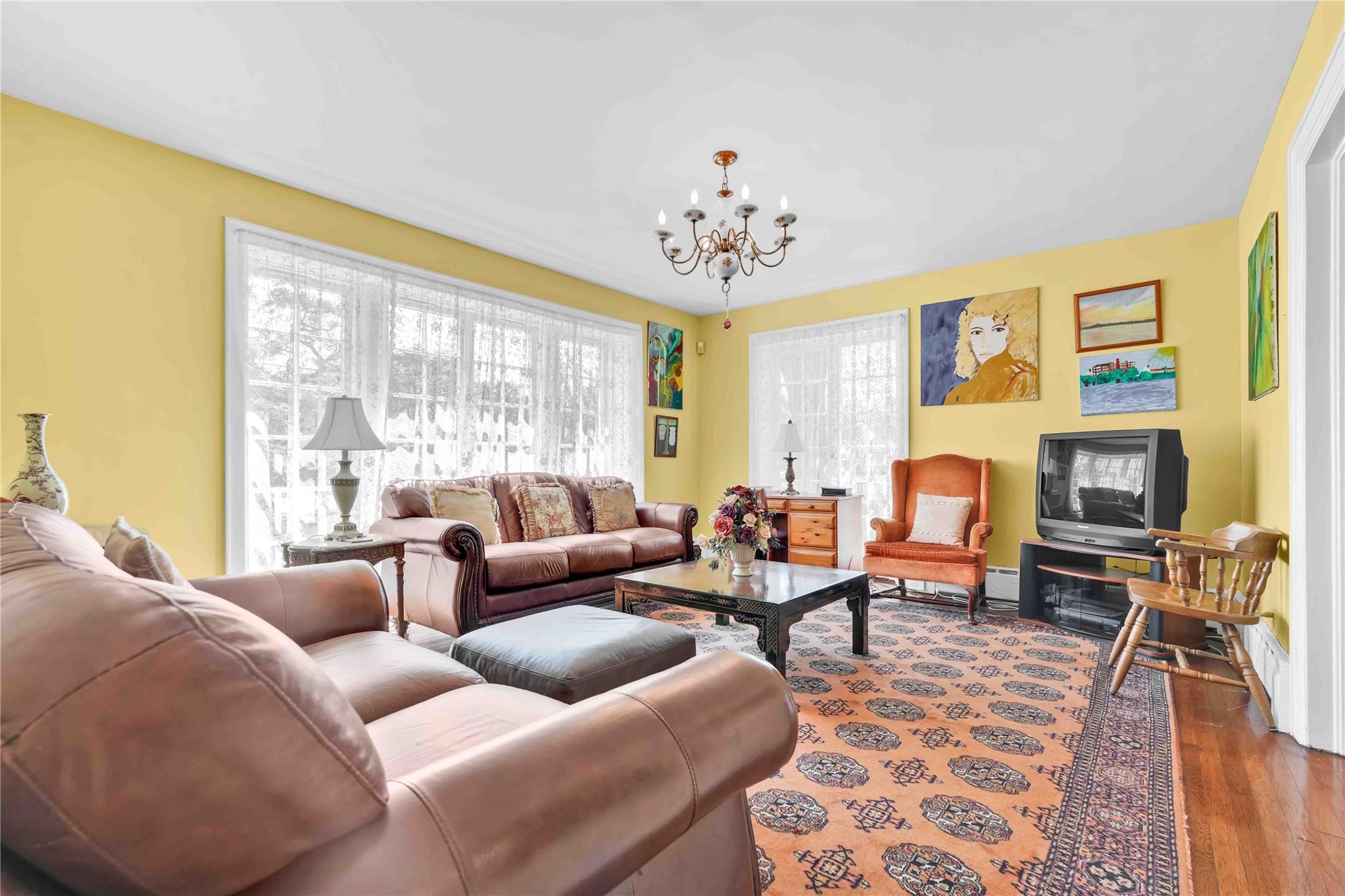 #8 photo, 95 Malba Drive, Malba , NY 11357