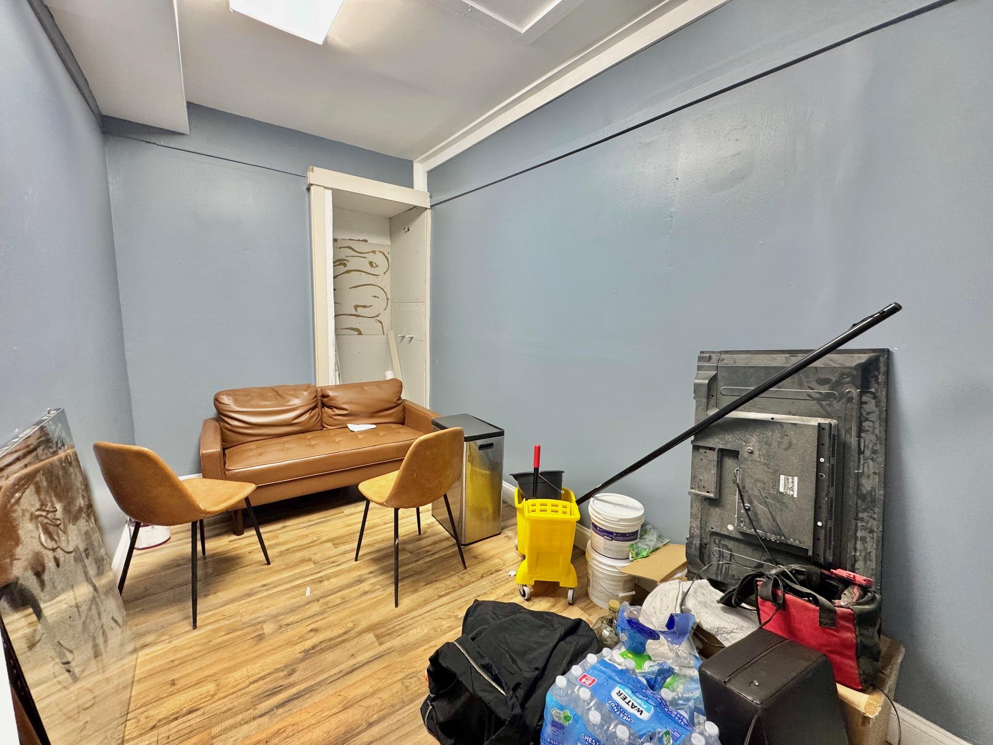 #14 photo, 1969-1973 New York Avenue, サフォーク郡 Huntington Station , NY 11746