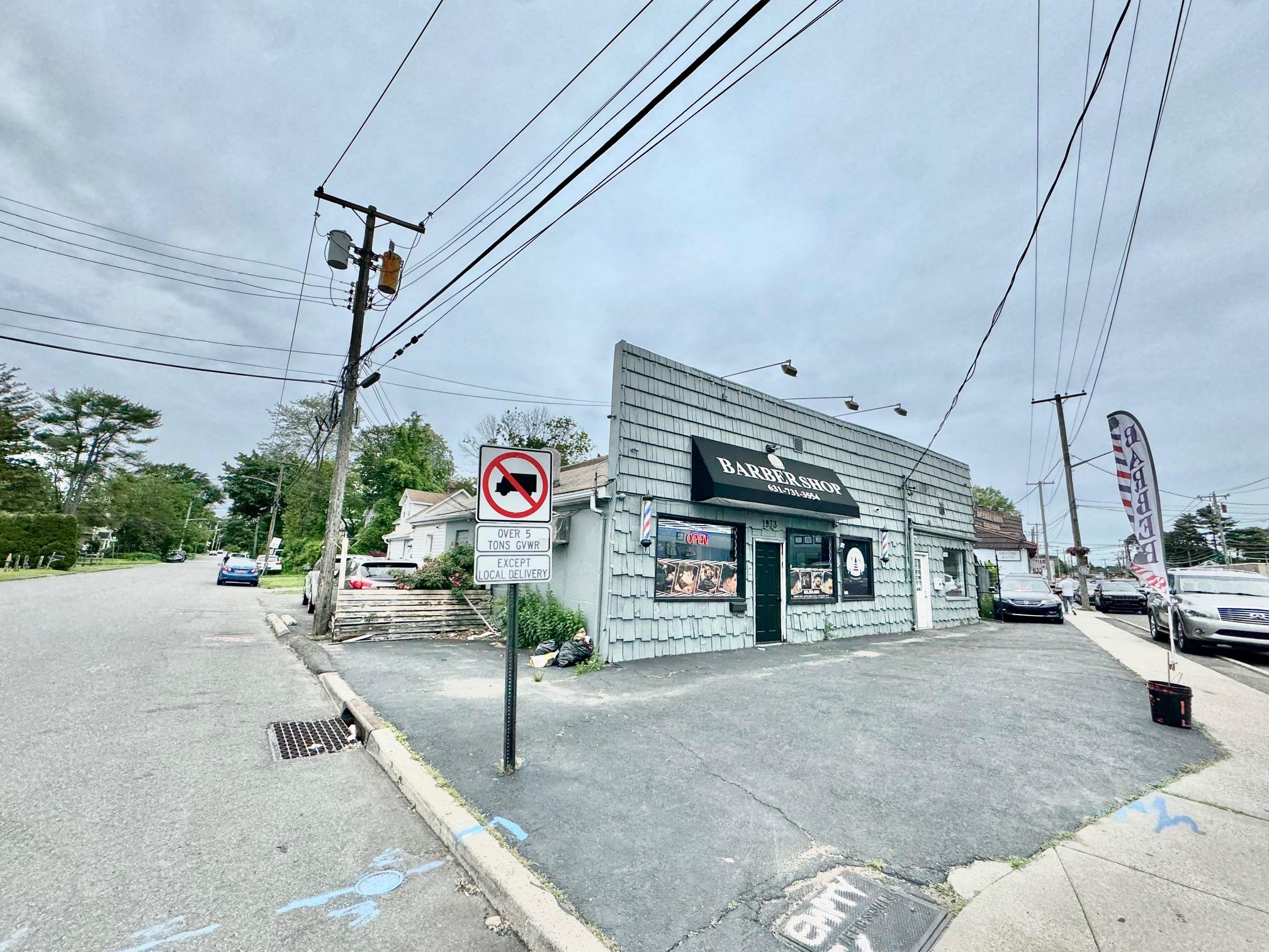 #8 photo, 1969-1973 New York Avenue, サフォーク郡 Huntington Station , NY 11746