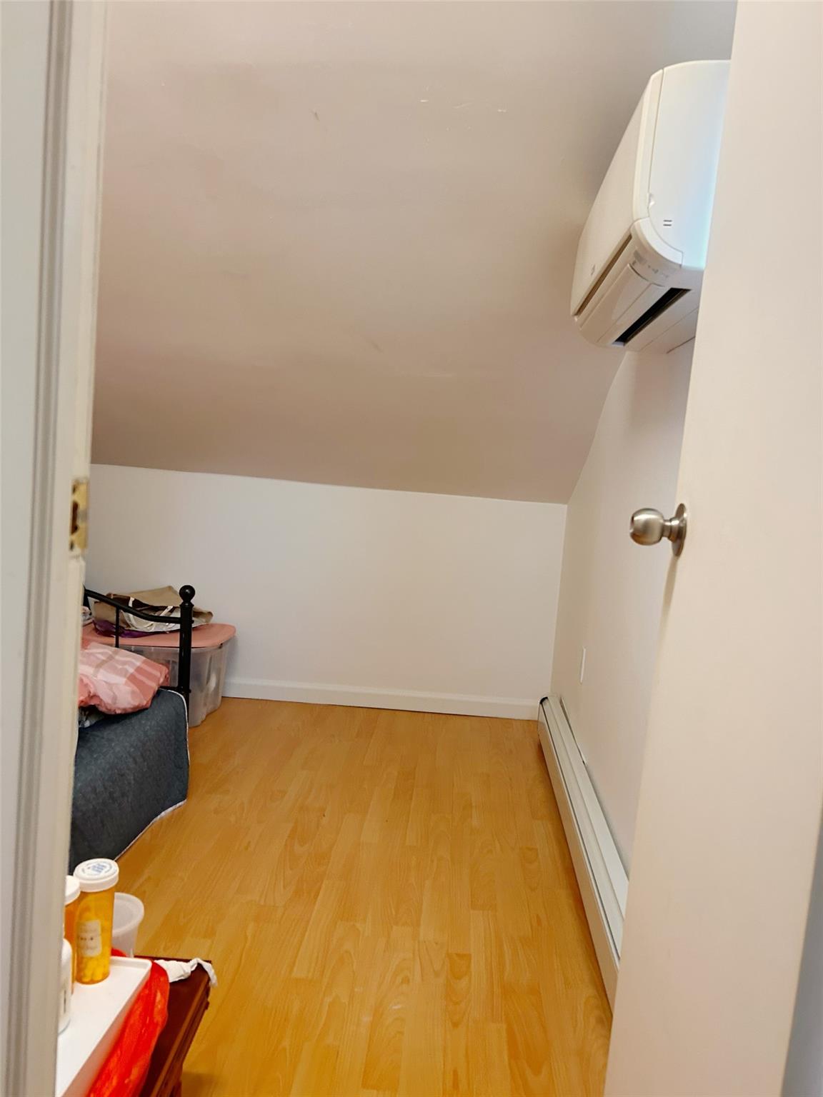 #4 photo, 54-23 153rd Street, クイーンズ区 Flushing , NY 11355