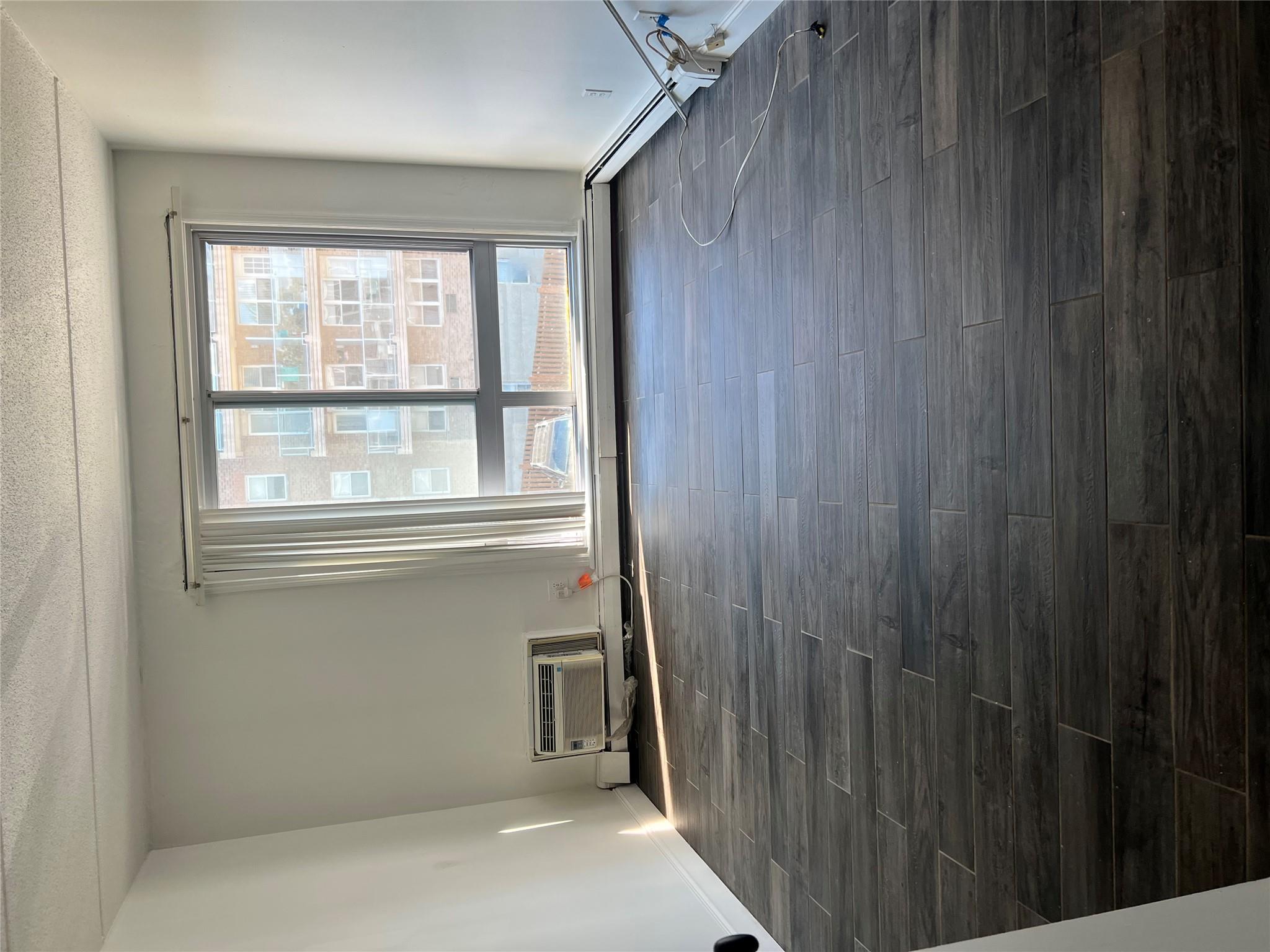 #4 photo, 397 N Broadway, Yonkers , NY 10701