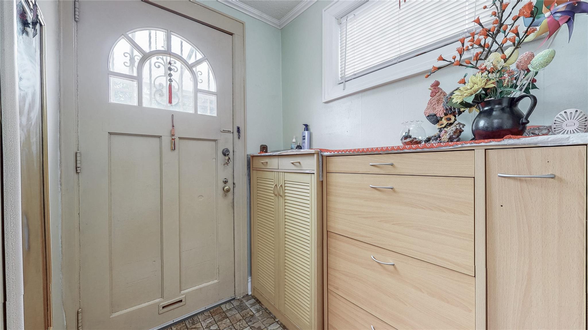 #2 photo, 68-37 Kessel Street, クイーンズ区 Forest Hills , NY 11375