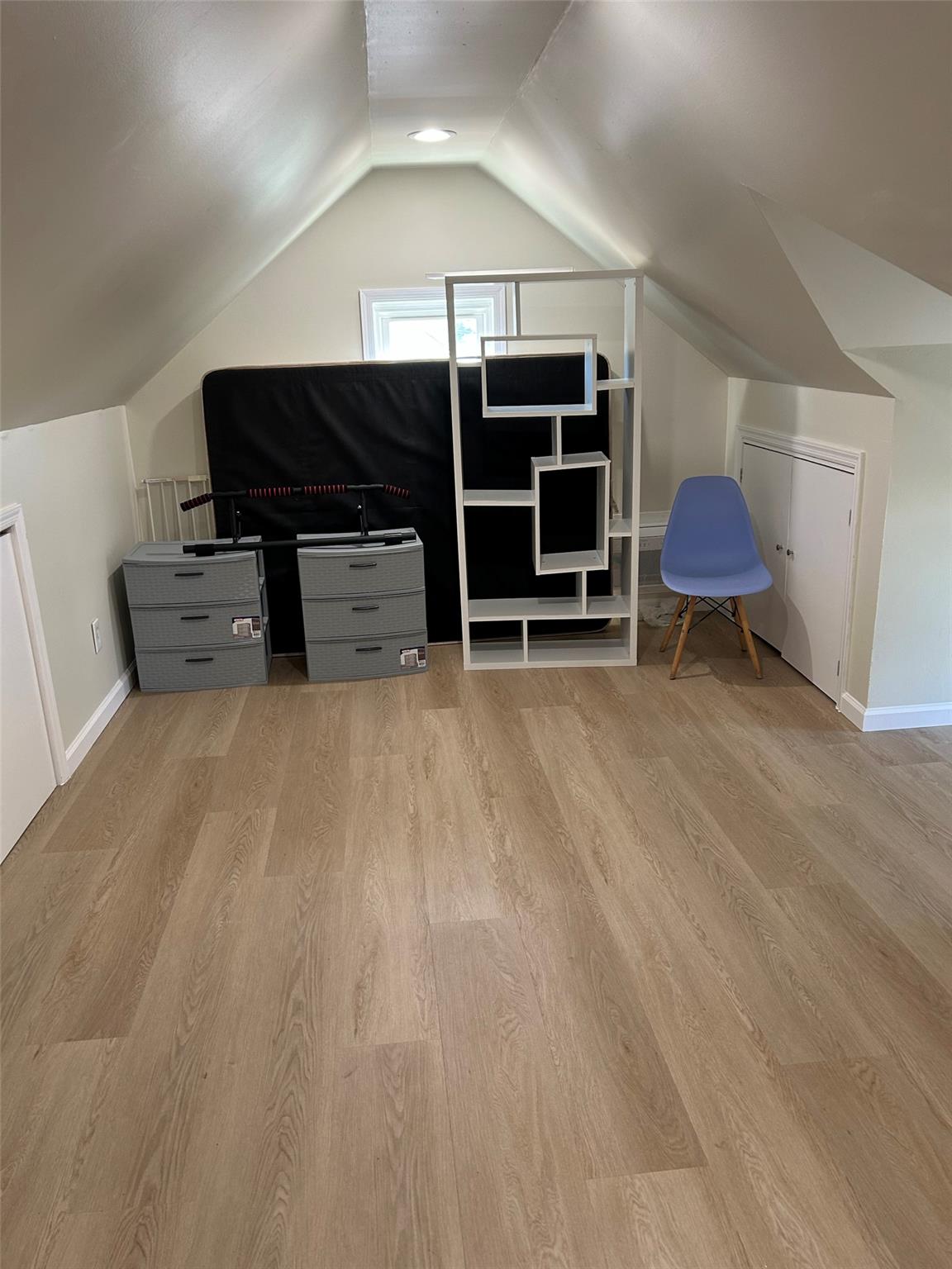 #11 photo, 13-01 146th Place, クイーンズ区 Whitestone , NY 11357