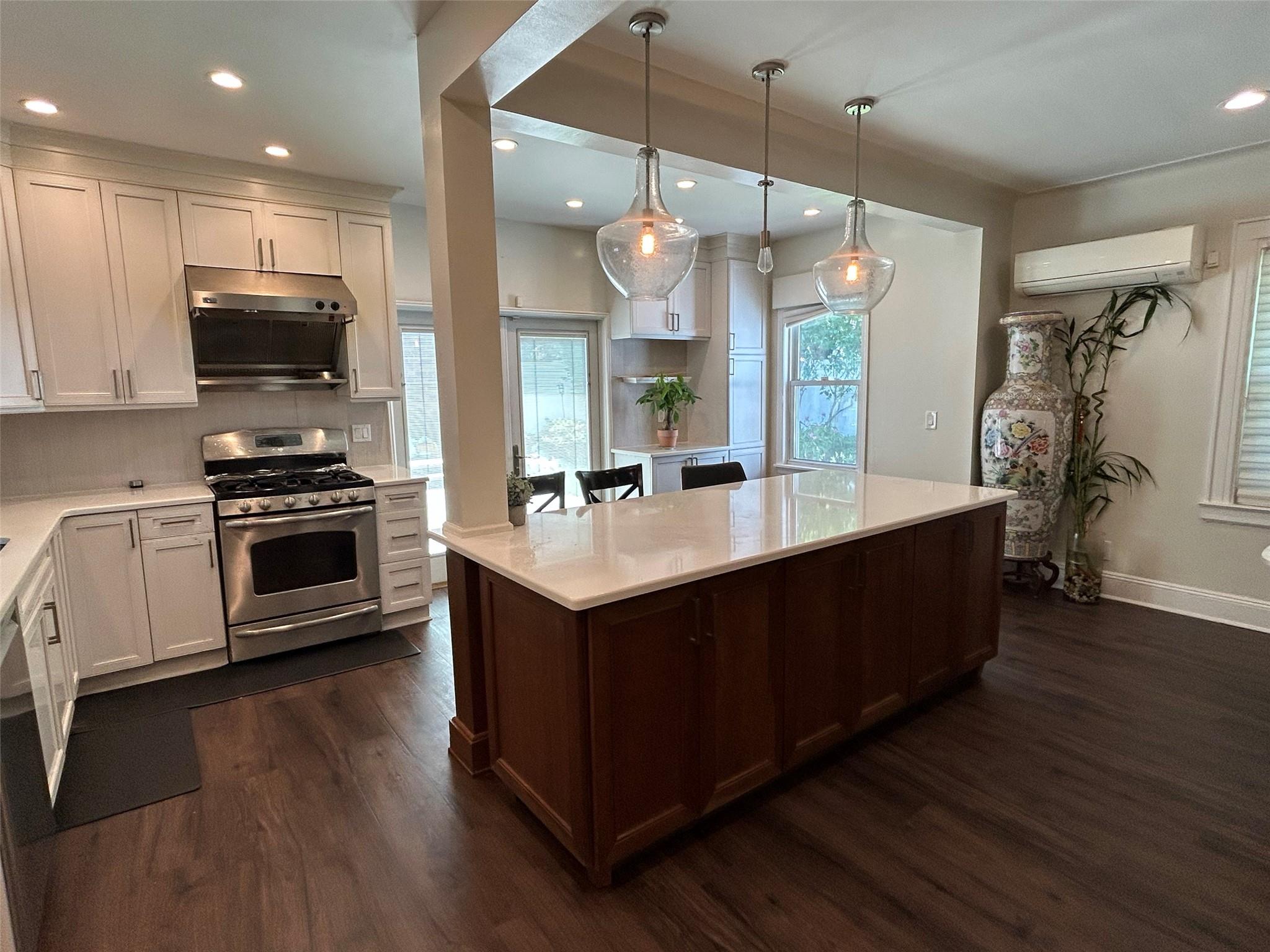 #3 photo, 13-01 146th Place, クイーンズ区 Whitestone , NY 11357