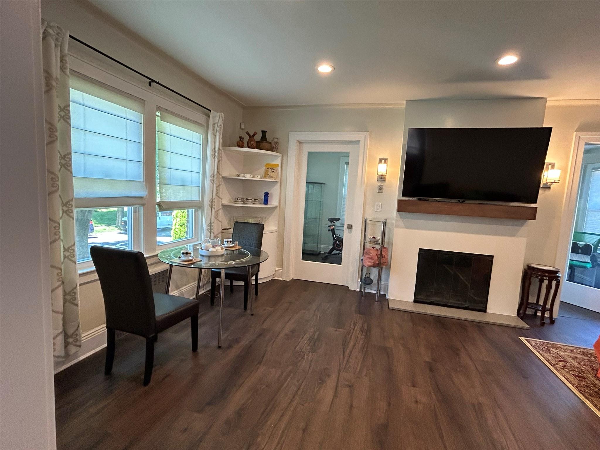 #4 photo, 13-01 146th Place, クイーンズ区 Whitestone , NY 11357