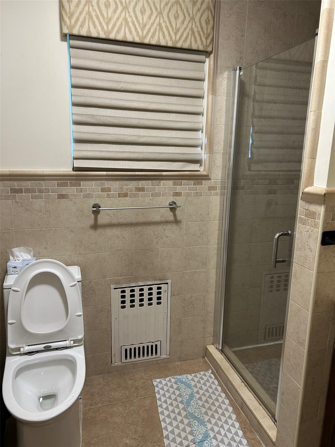 #8 photo, 13-01 146th Place, クイーンズ区 Whitestone , NY 11357