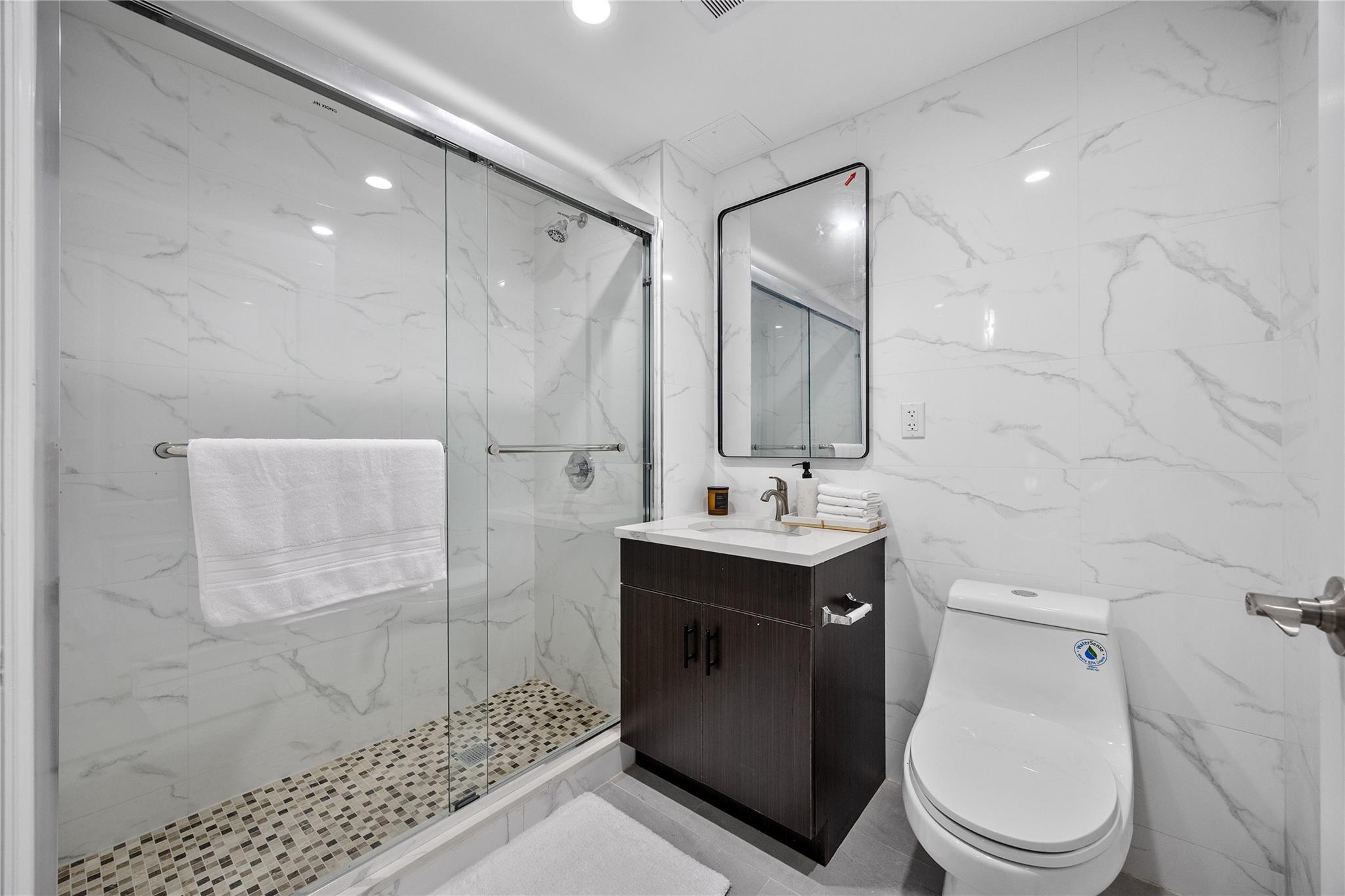 #2 photo, 97-30 64th Avenue, クイーンズ区 Rego Park , NY 11374