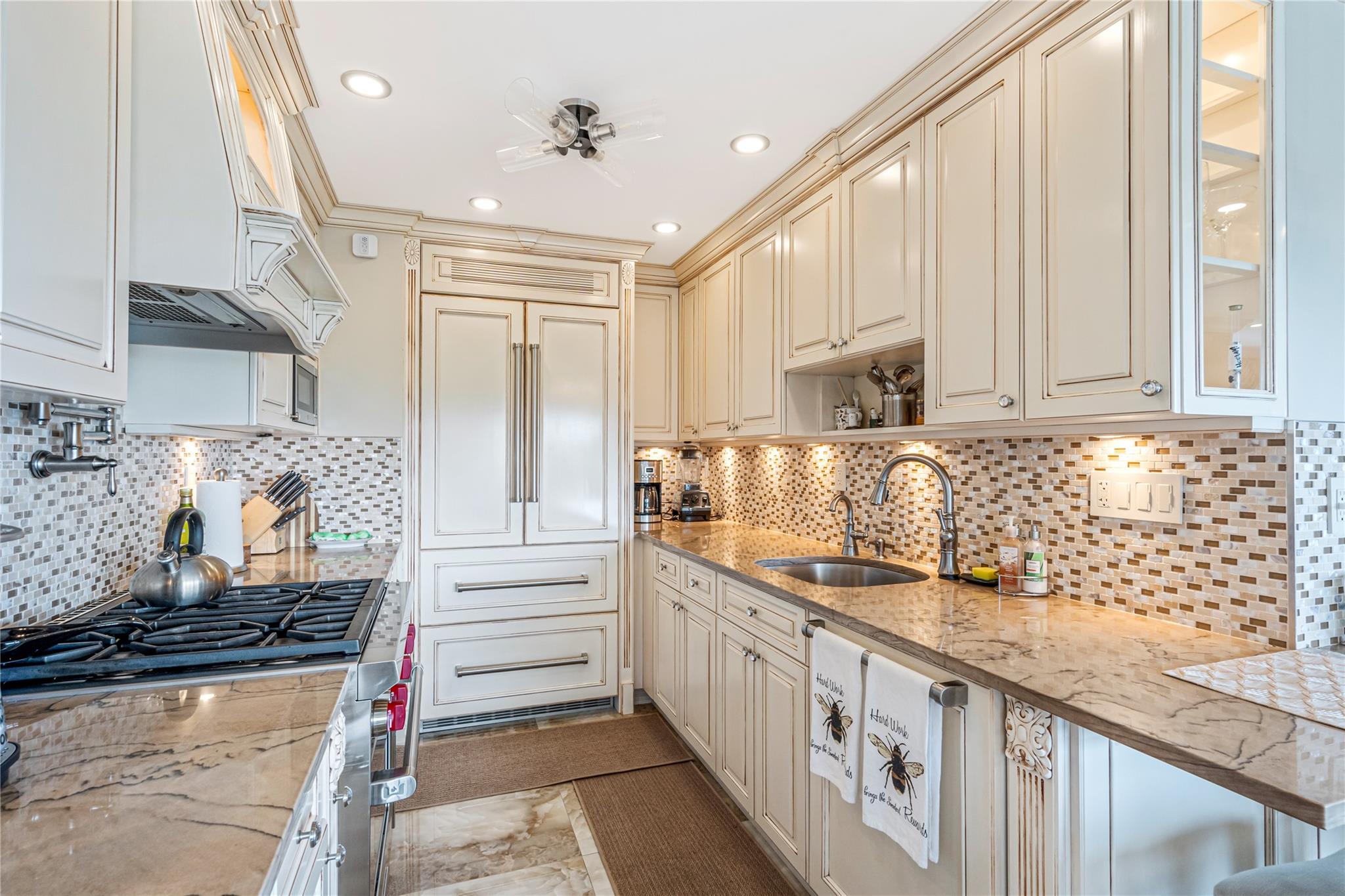 #10 photo, 17-85 215th Street, クイーンズ区 Bayside , NY 11360