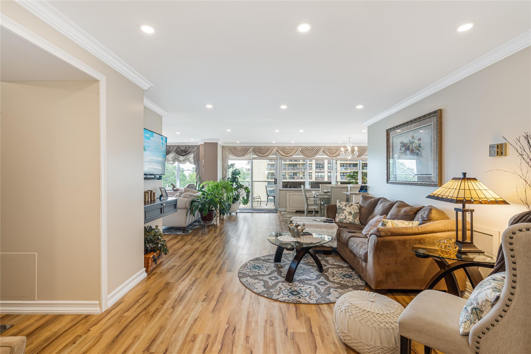 #2 photo, 17-85 215th Street, クイーンズ区 Bayside , NY 11360